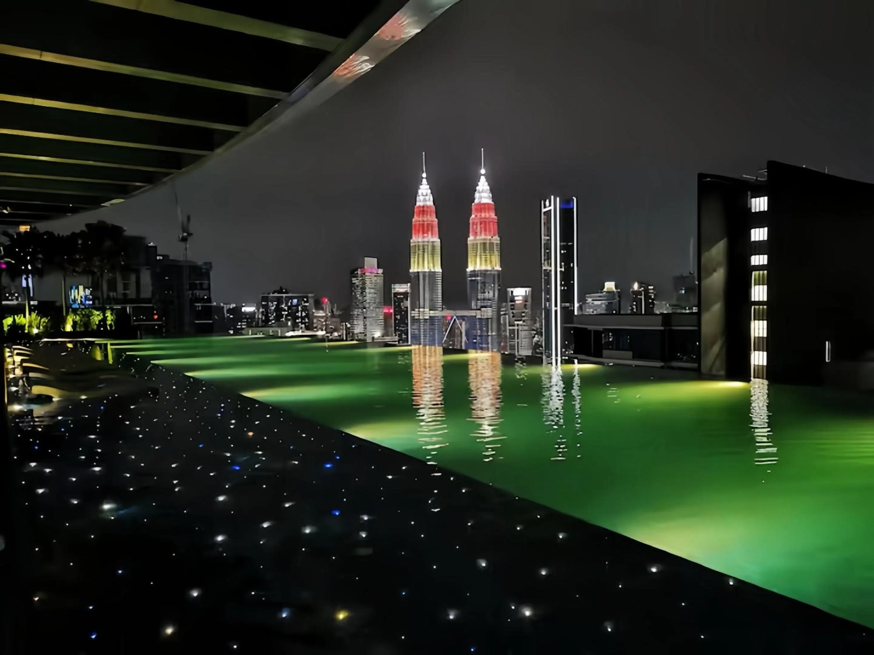 Night in Eaton Suites KLCC Kuala Lumpur