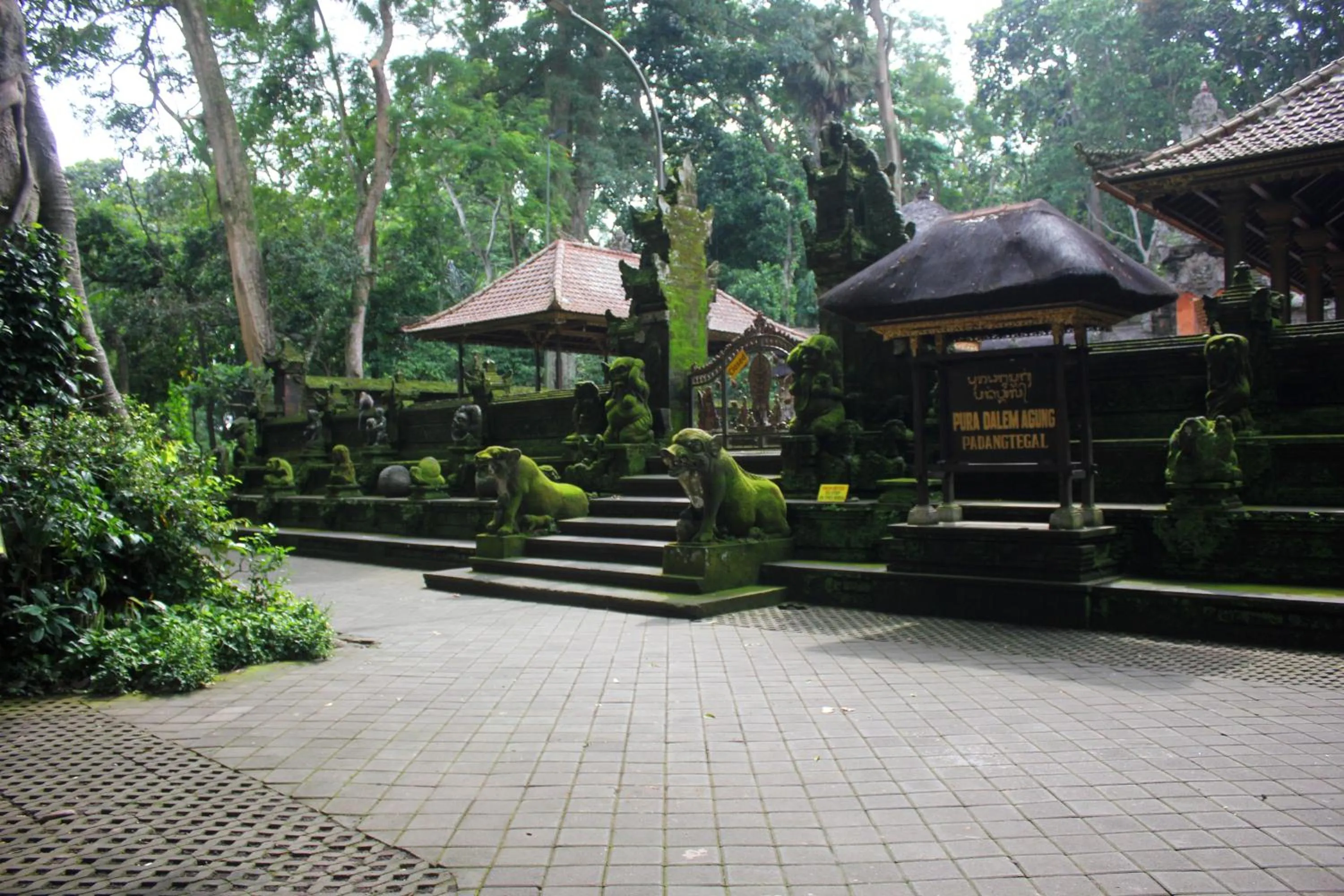 Nearby landmark in Sari Gong Guest House, A Trishula Collection
