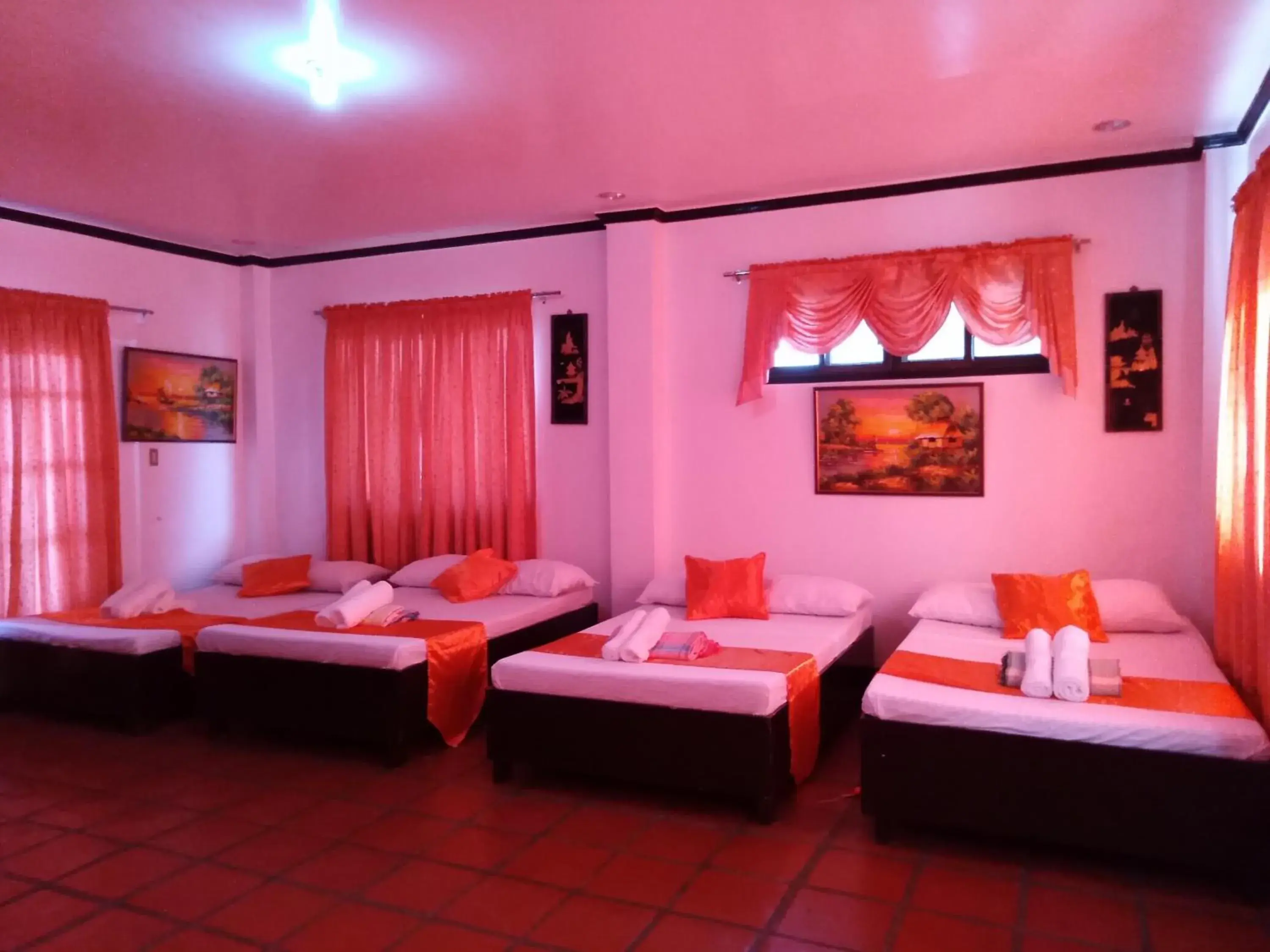 Bed in Isla Bonita Beach Resort Bed in Isla Bonita Beach Resort