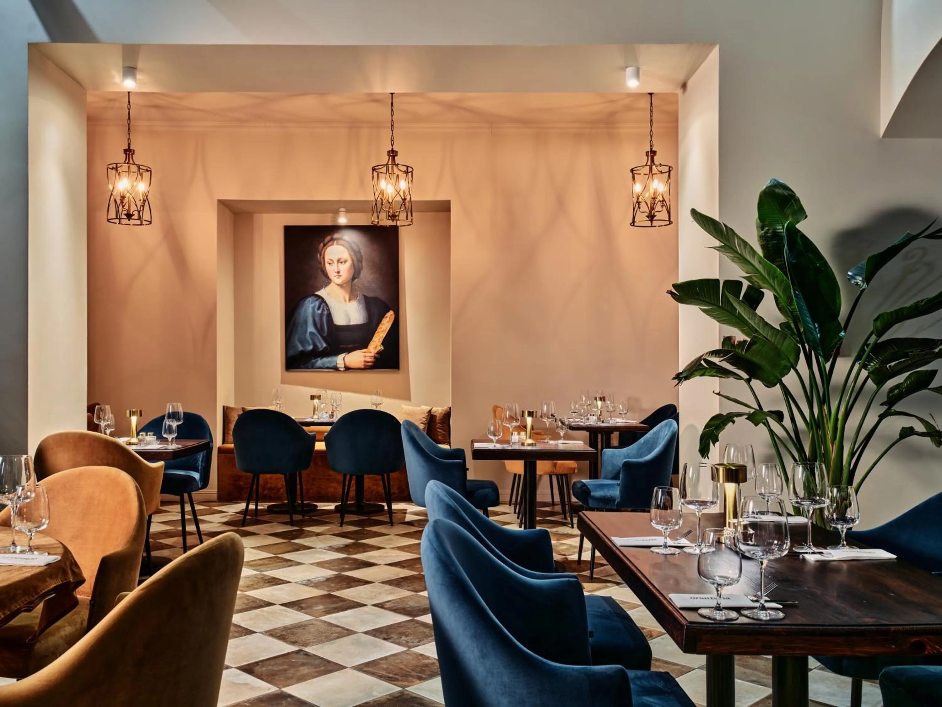 Restaurant/places to eat in Hotel Pietryna