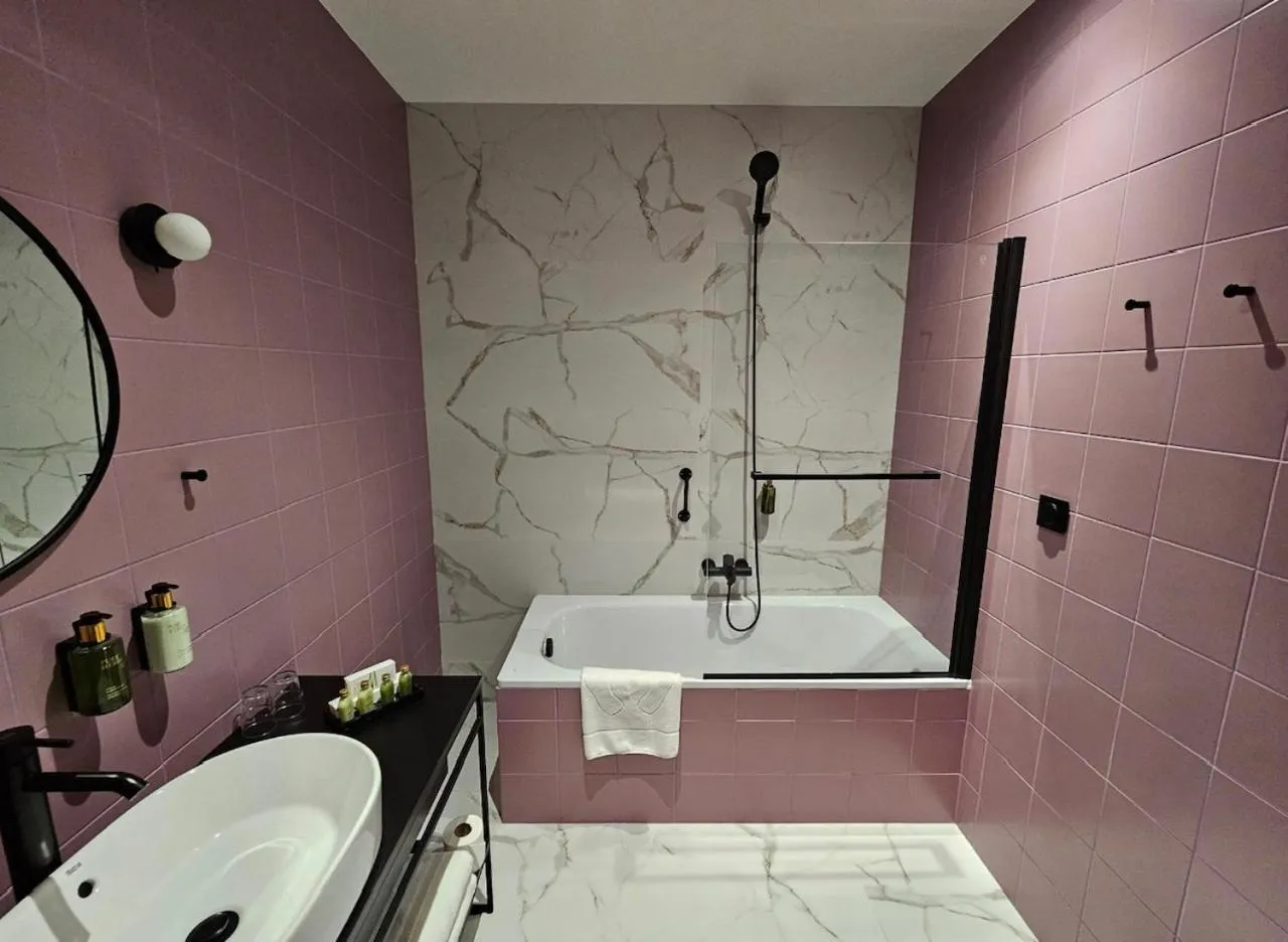 Bathroom in Hotel Pietryna