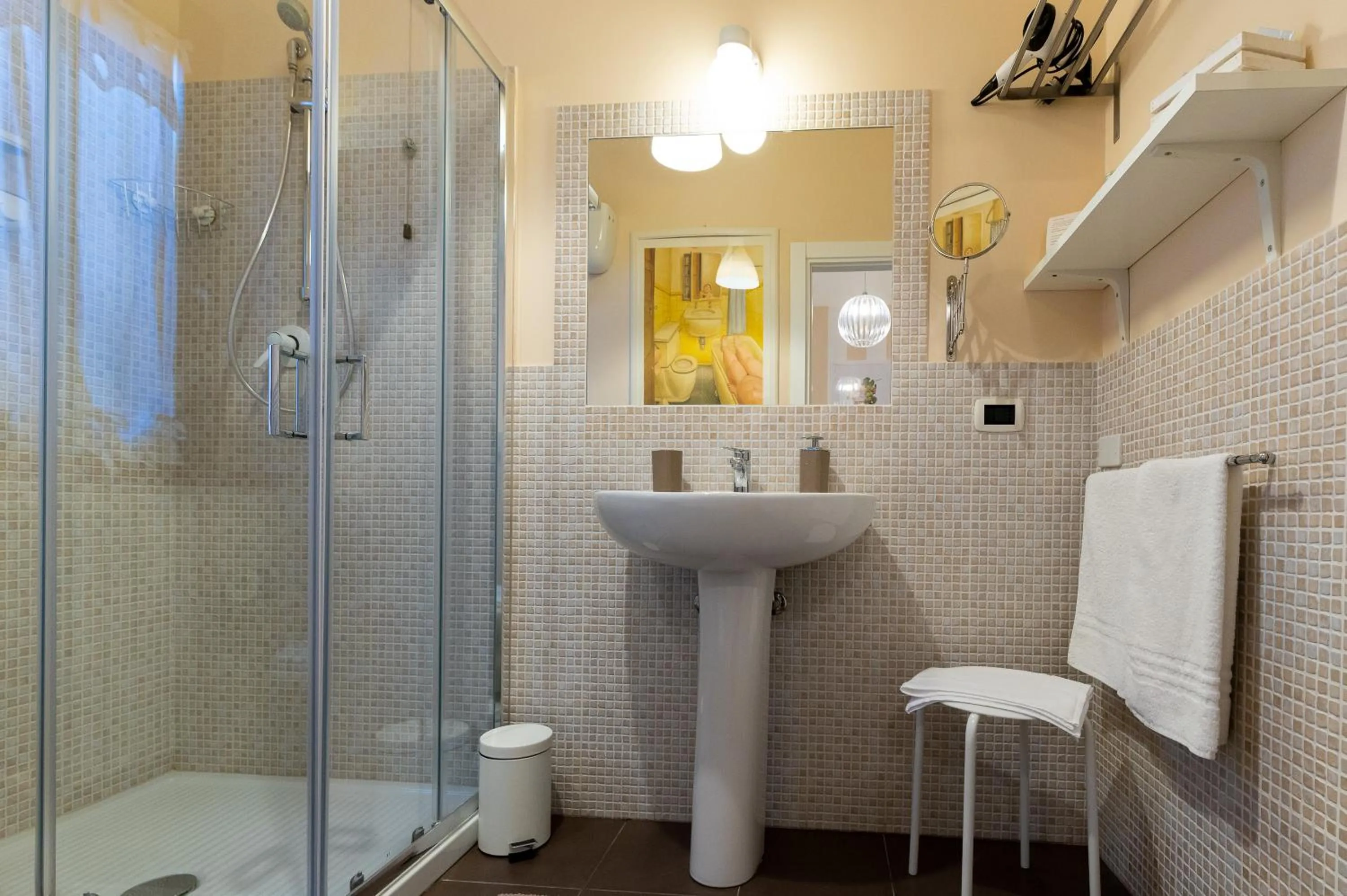 Bathroom in B&B Le Sorelle