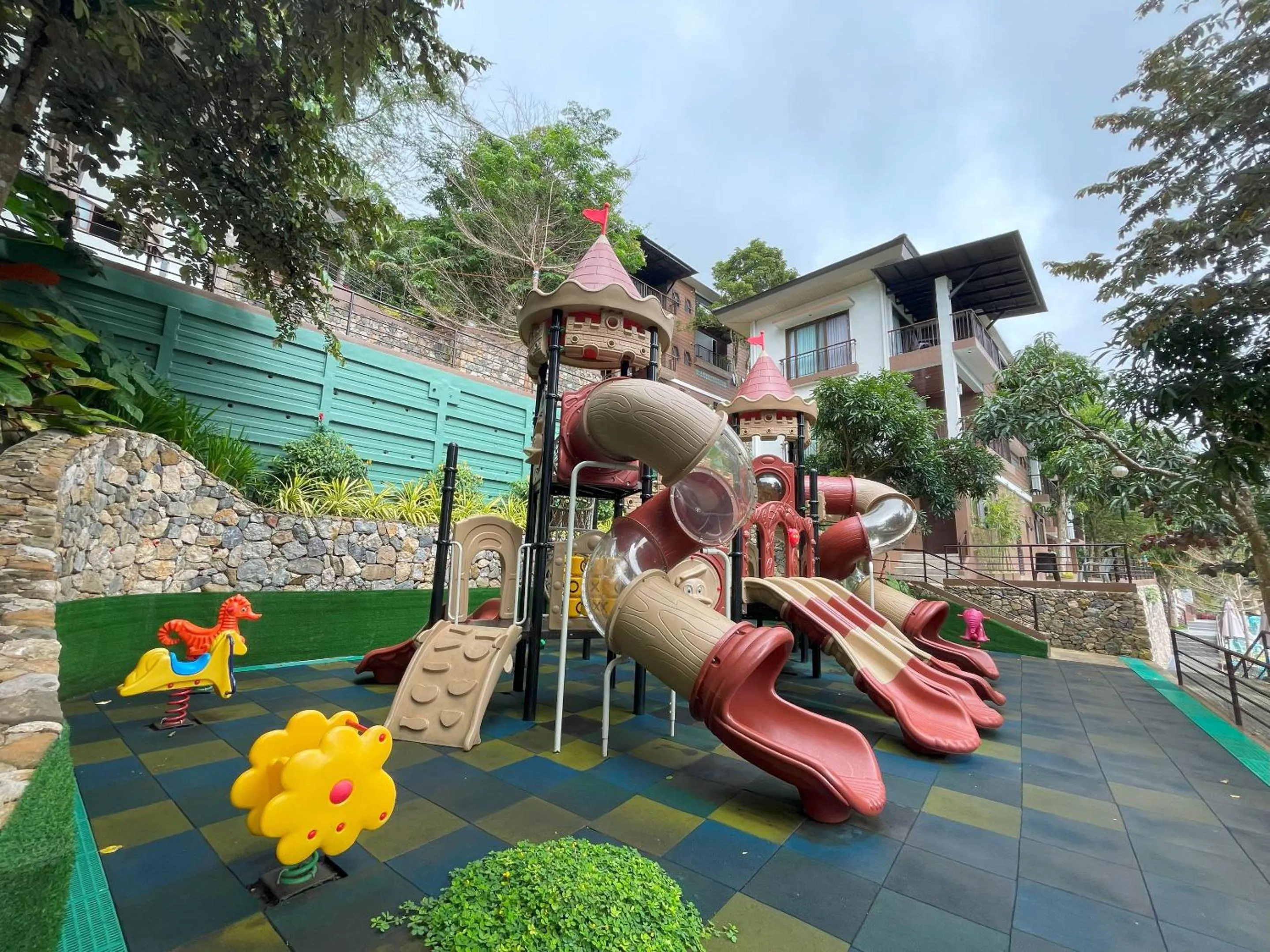 Children play ground in Mist Mountain Resort powered by Cocotel