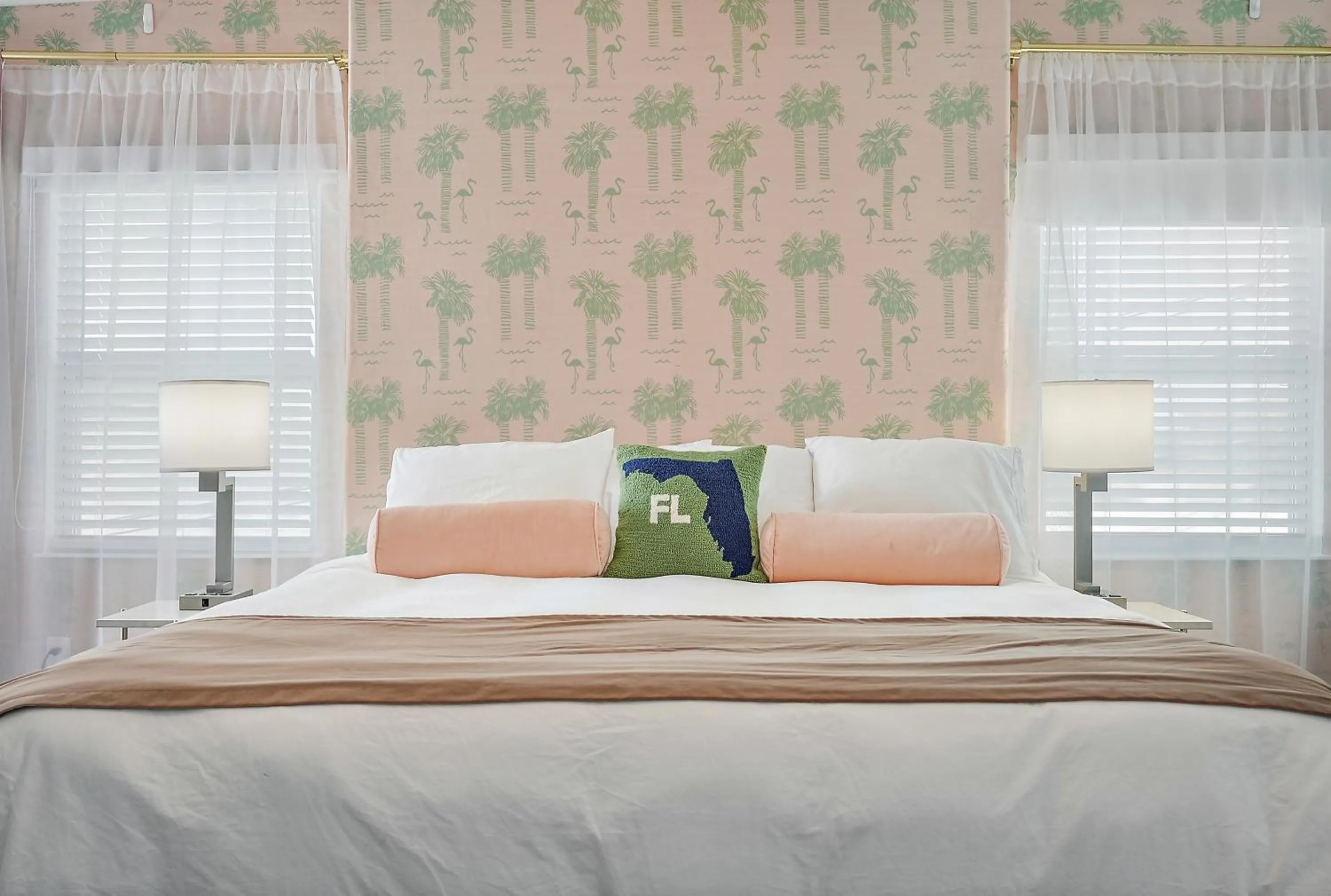 Bed in The Pearl Cabana Club