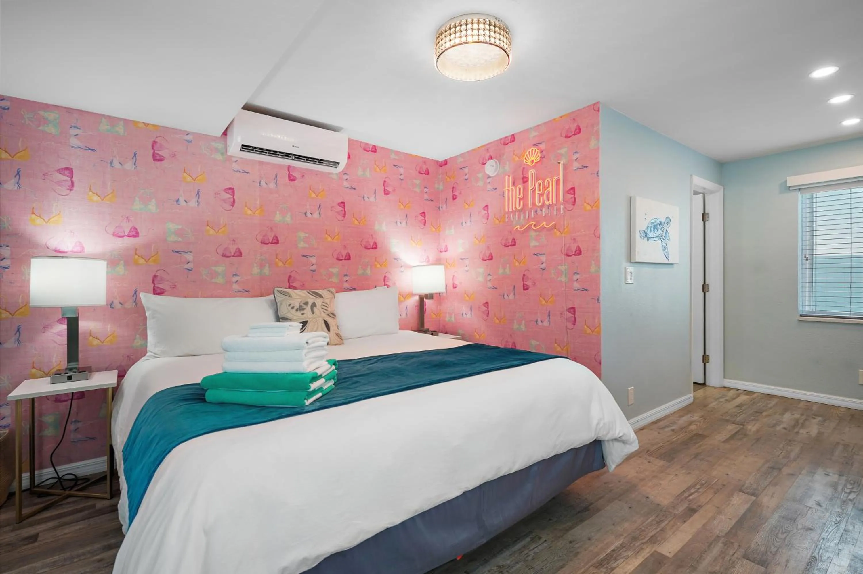 Bed in The Pearl Cabana Club