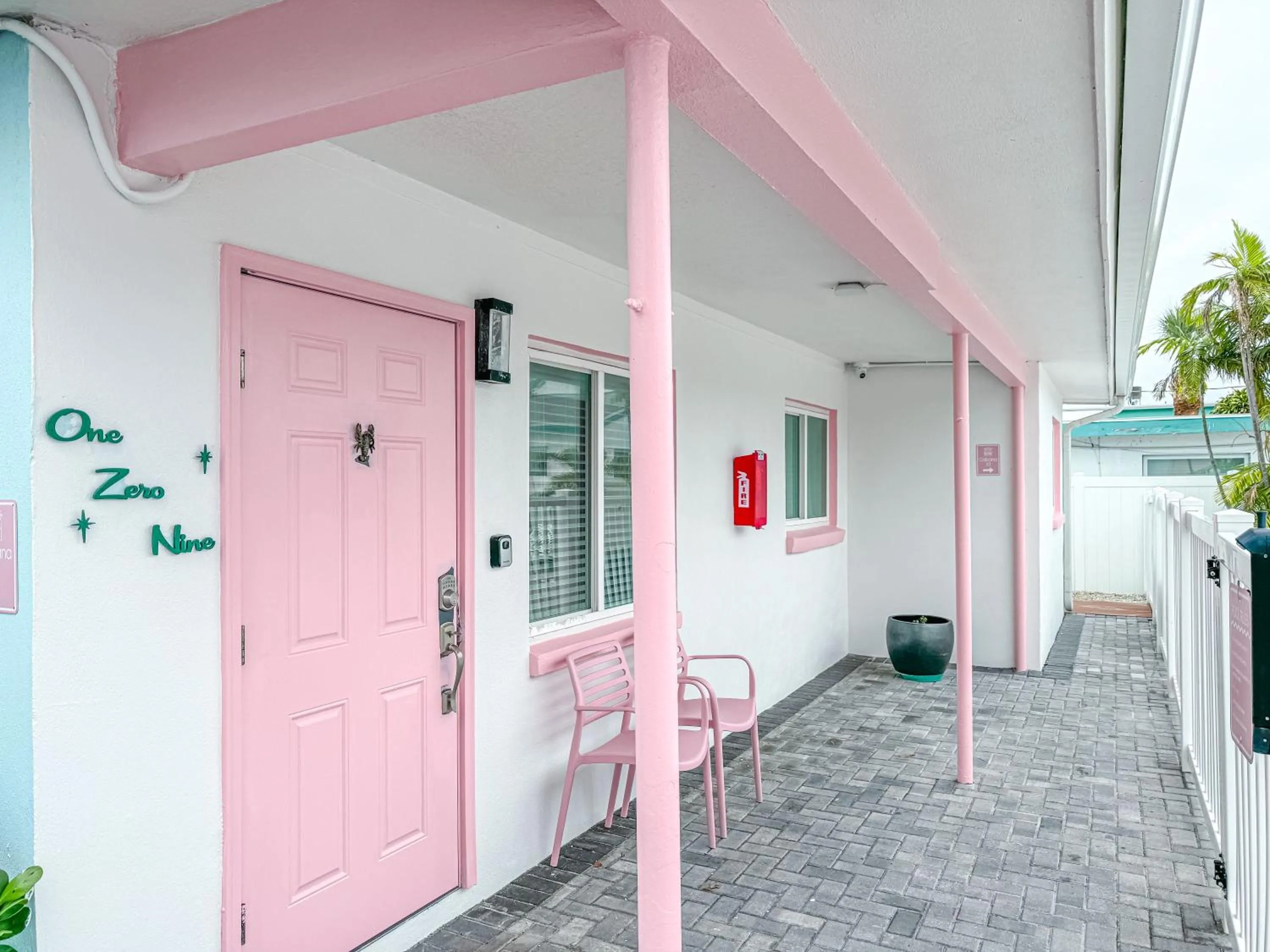 The Pearl Cabana Club