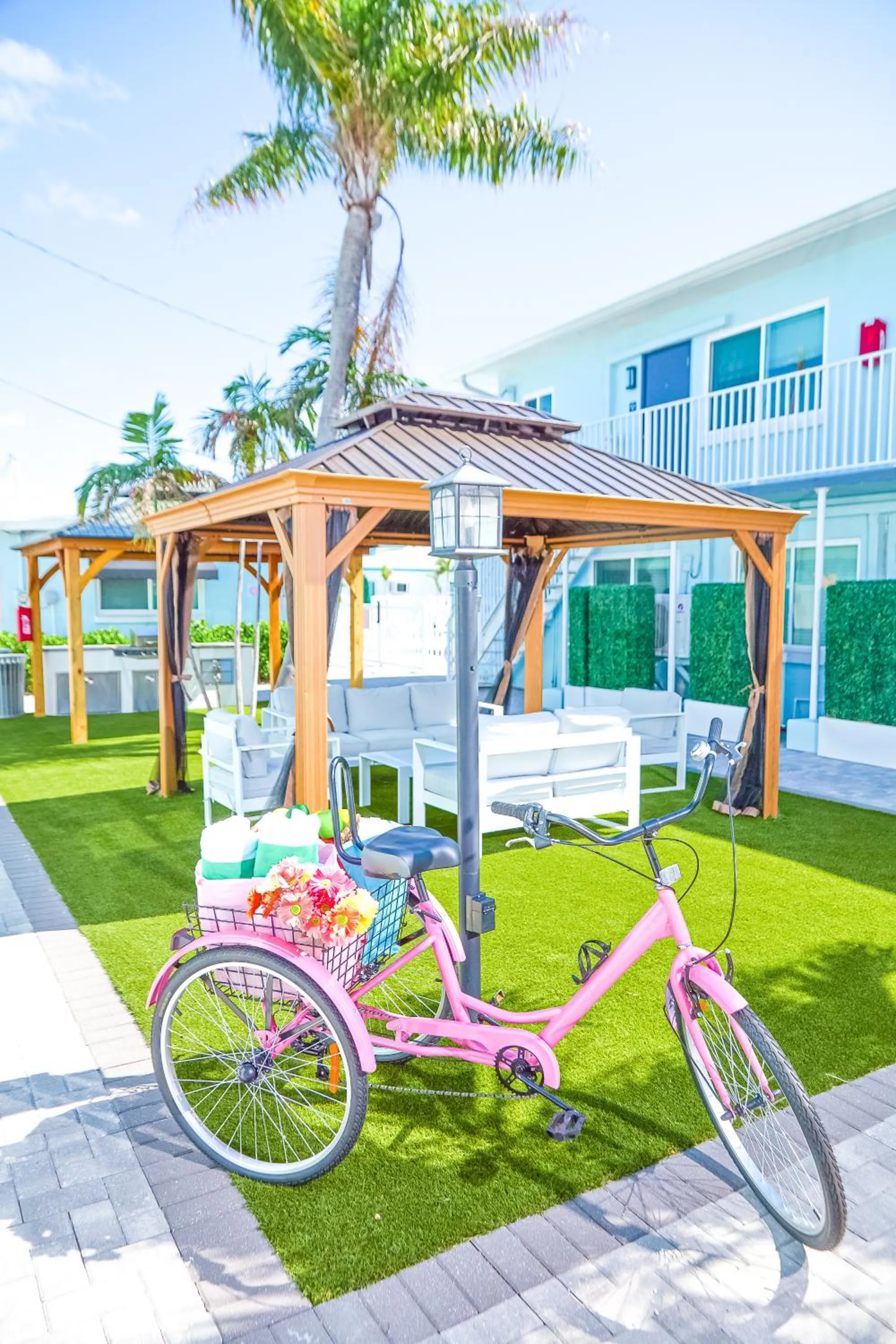 The Pearl Cabana Club