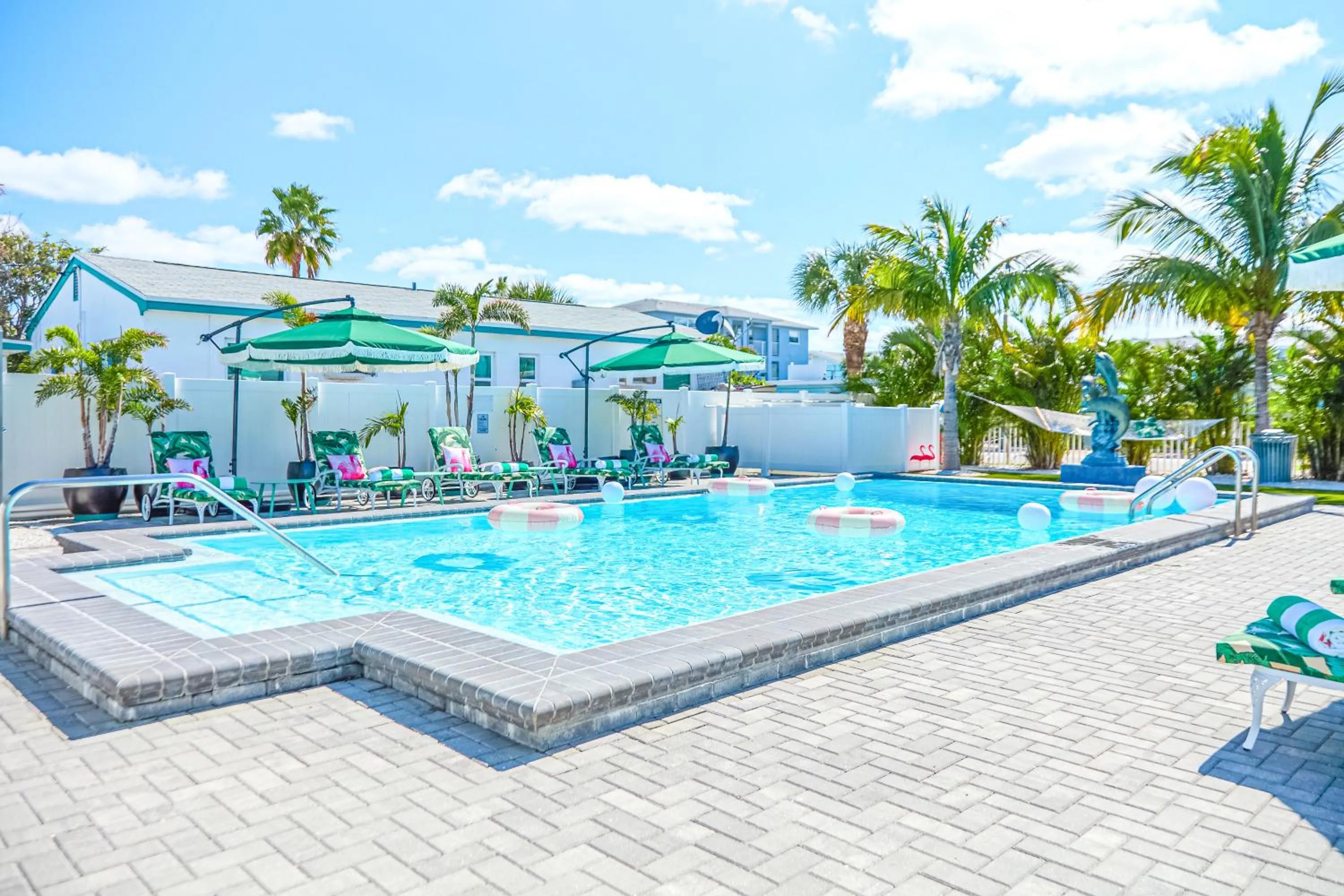 The Pearl Cabana Club