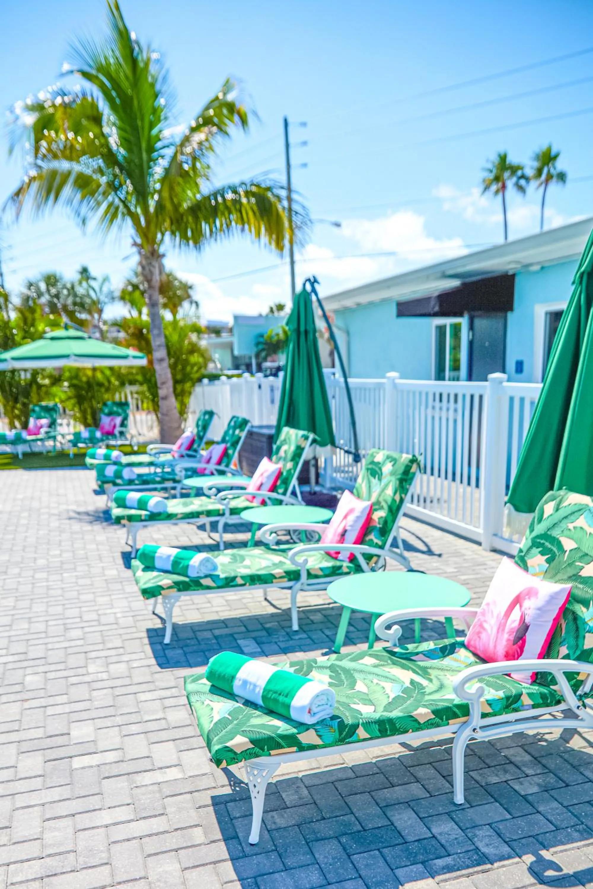 The Pearl Cabana Club
