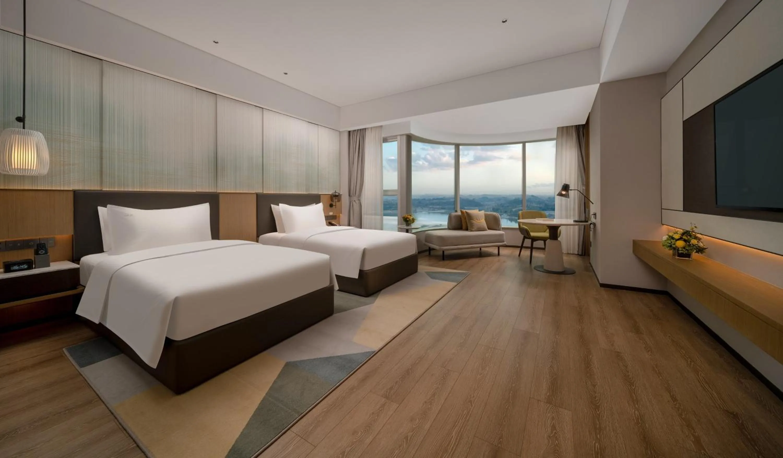 Photo of the whole room, Bed in Holiday Inn Chengdu East by IHG