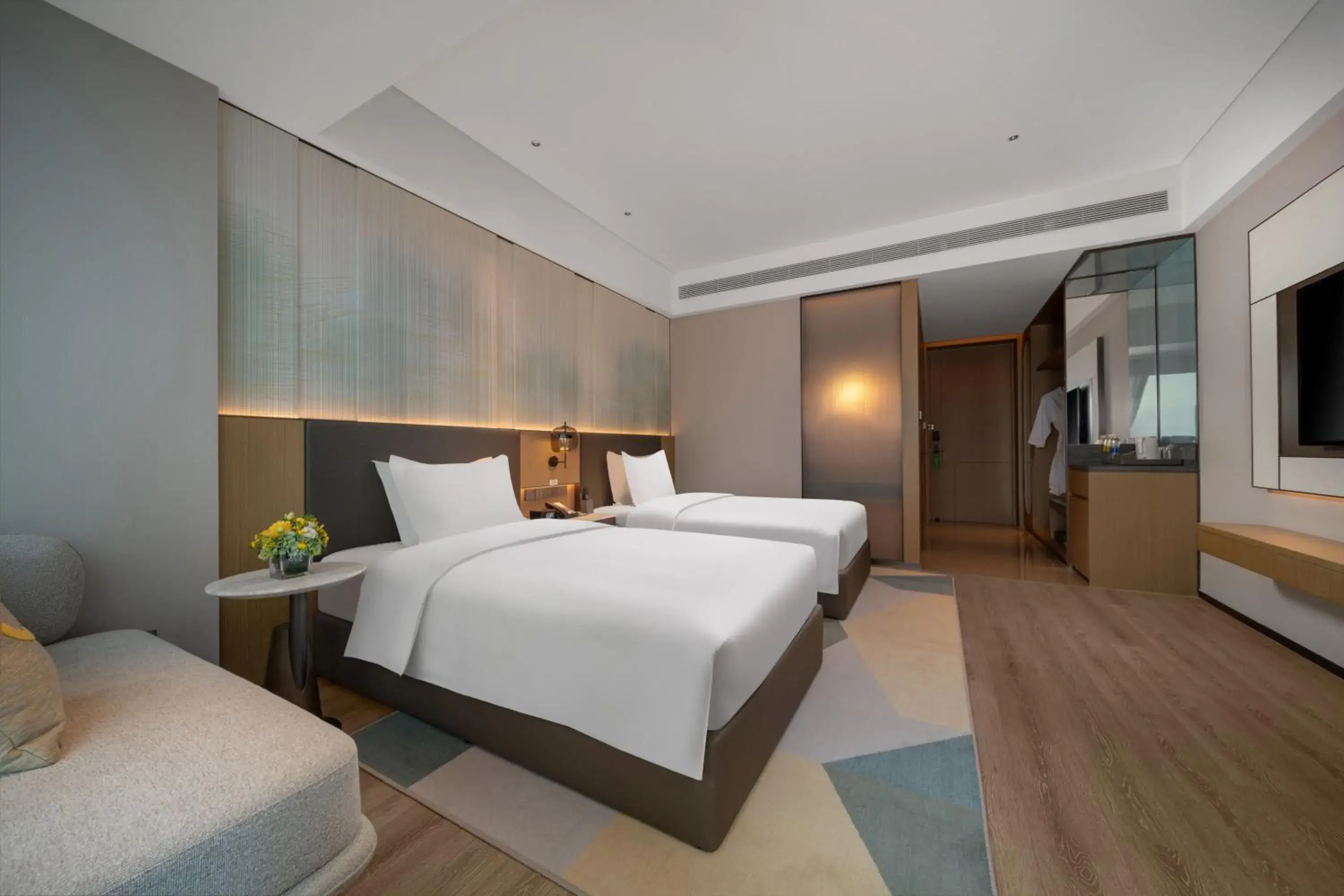 Standard Twin Room in Holiday Inn Chengdu East by IHG Standard Twin Room in Holiday Inn Chengdu East by IHG