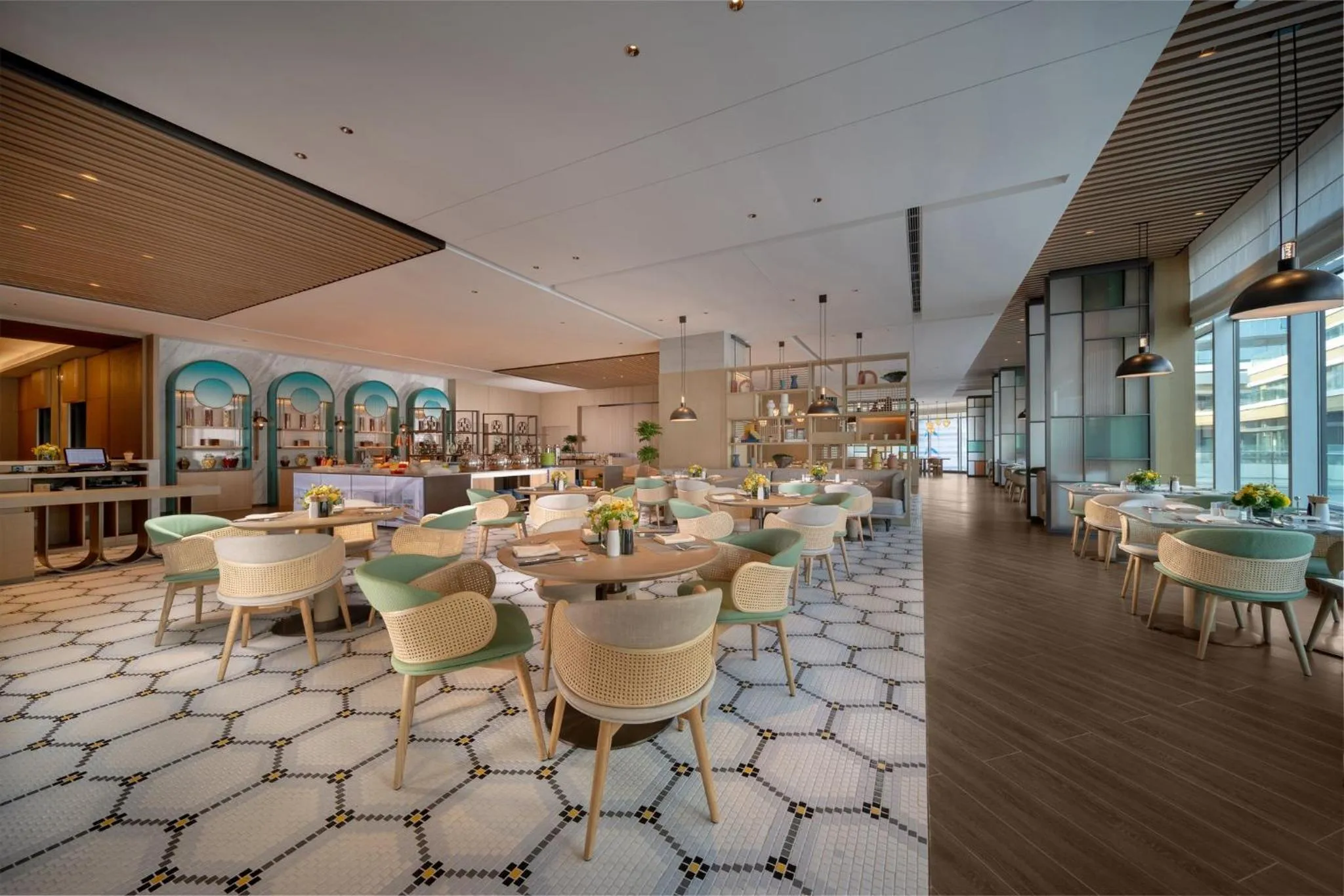 Restaurant/places to eat in Holiday Inn Chengdu East by IHG