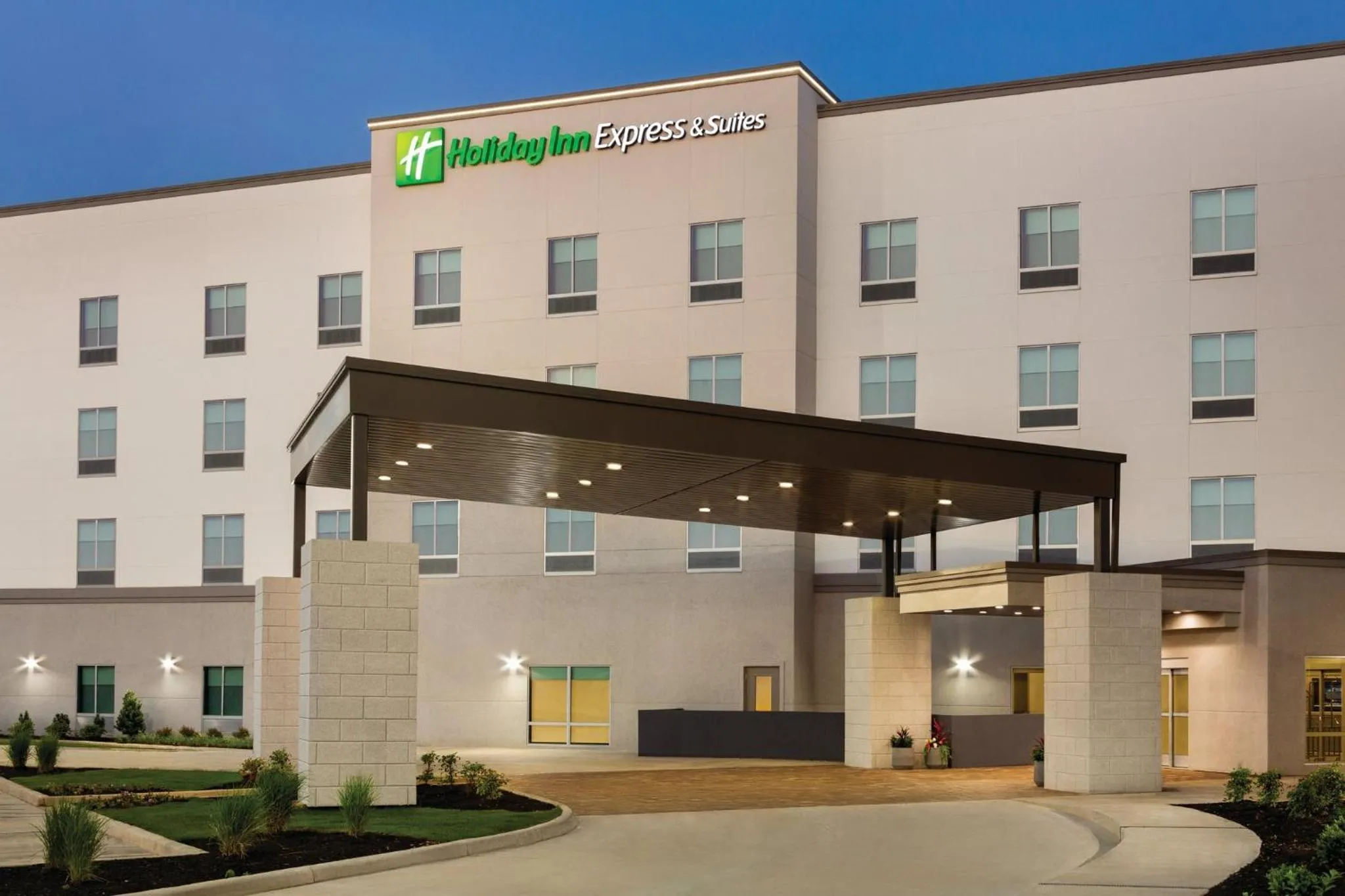 Property building in Holiday Inn Express & Suites Bessemer - Birmingham SW by IHG