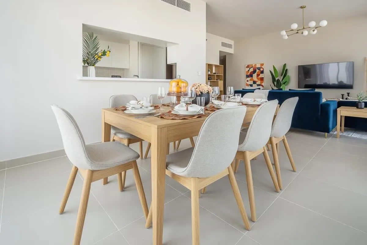 Frank Porter - Harbour Gate