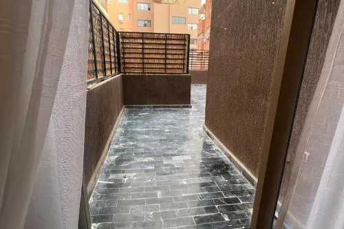 1Bed Apartment - Sleeps 4 - Balcony Wifi Parking