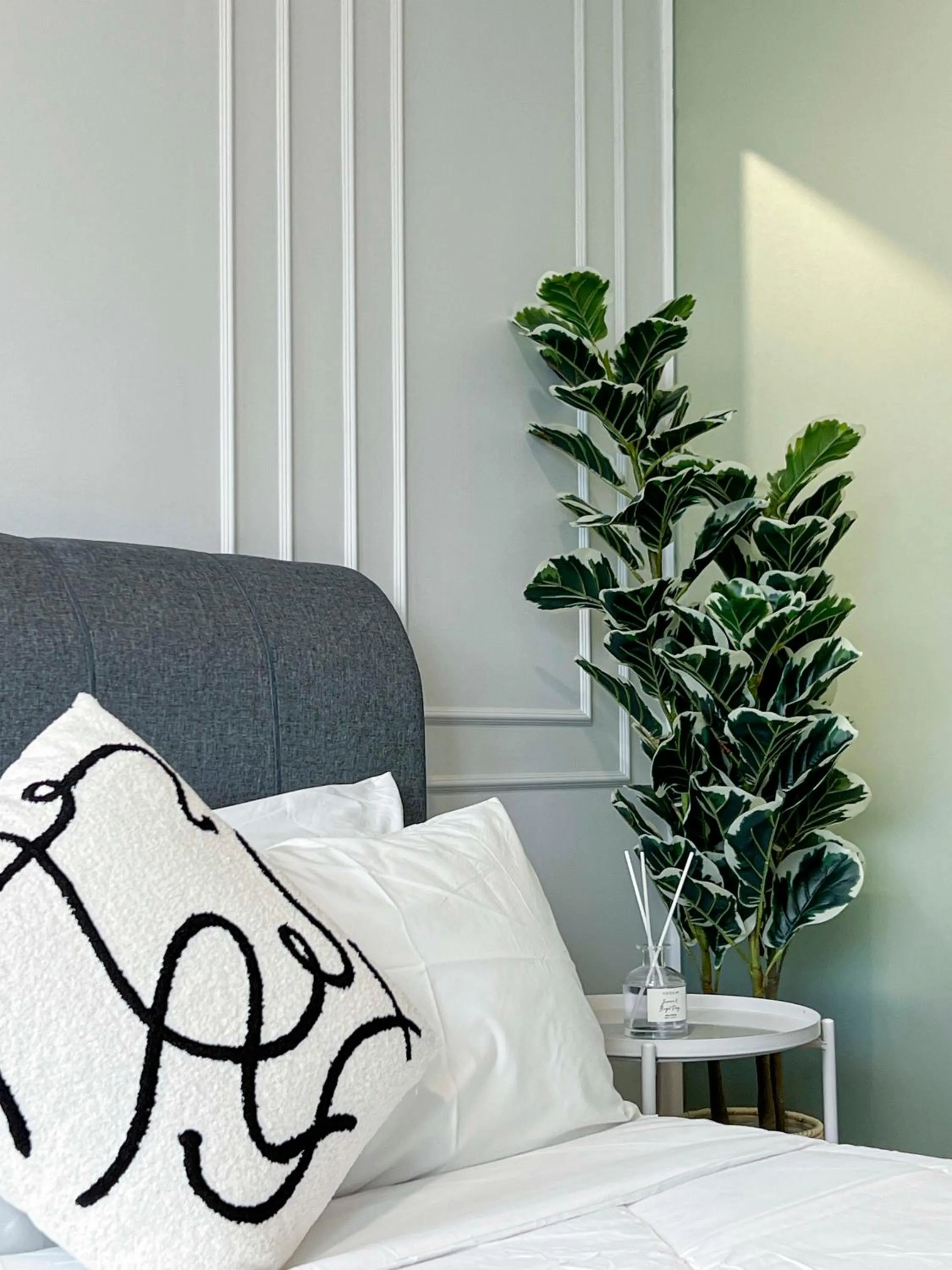 Bed in Sky Pool Suites KL Sentral - Riveria City