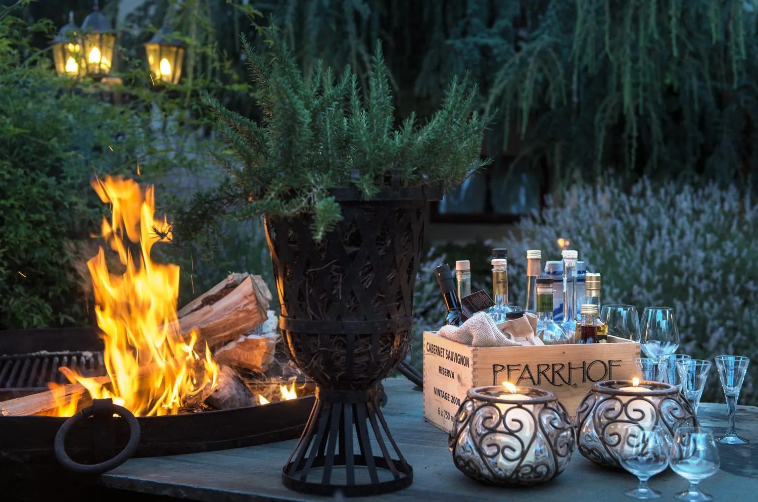 Night in Hotel Chalet Gravenstein