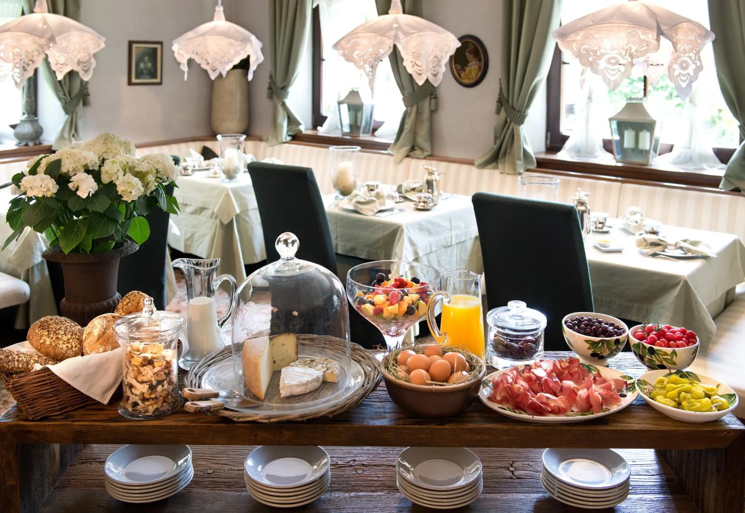 Restaurant/places to eat in Hotel Chalet Gravenstein