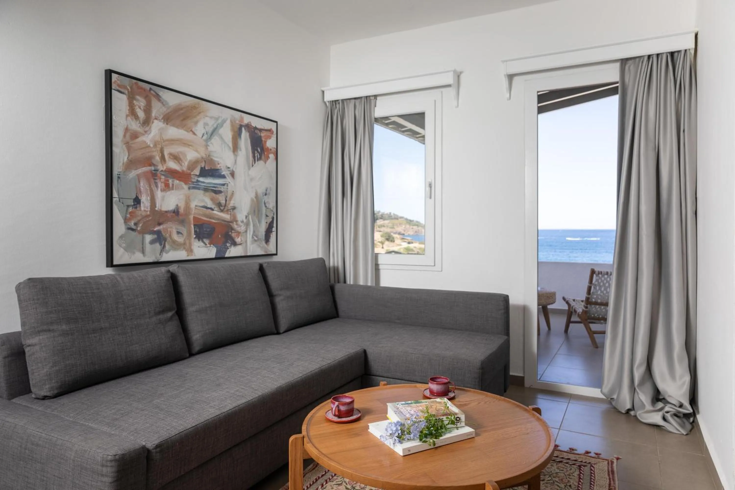 Photo of the whole room in YAZ Yalıkavak