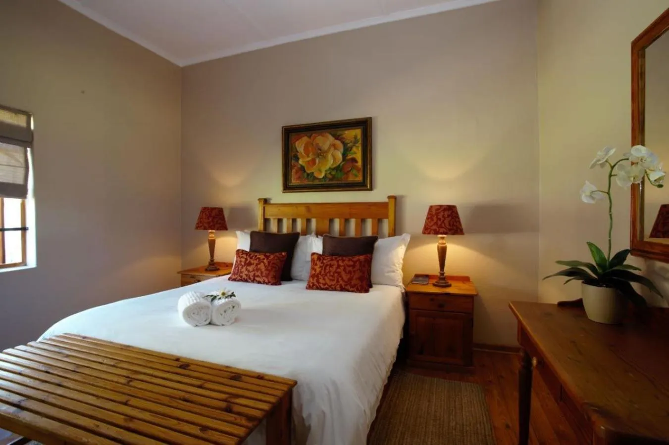 Shower, Bed in Celtis Country Lodge & Restaurant