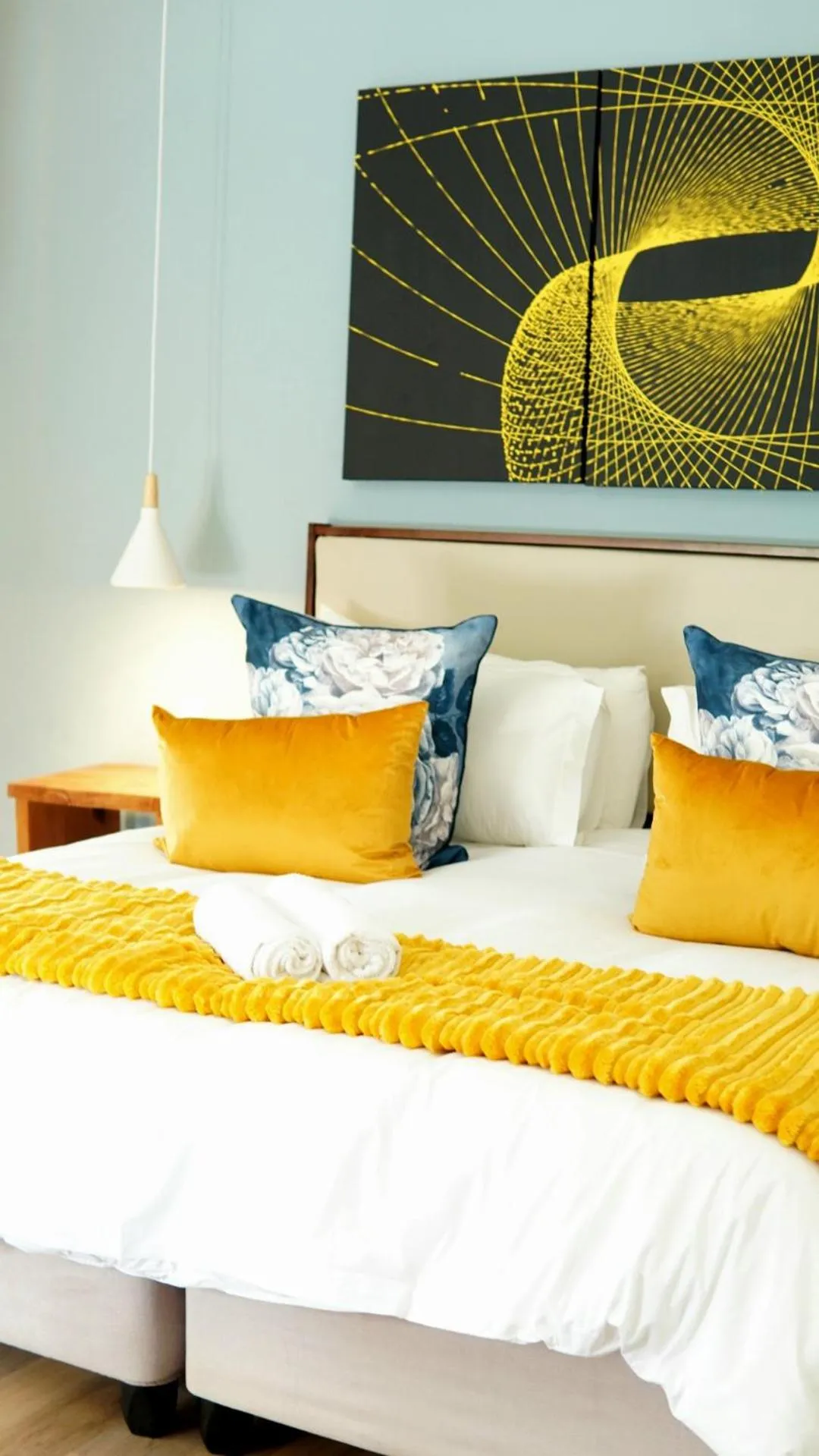 Bed in Celtis Country Lodge & Restaurant