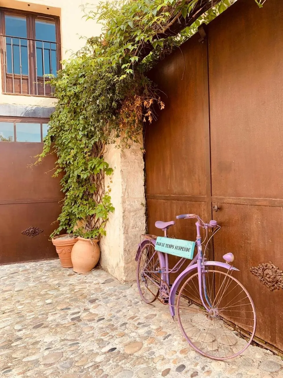 Property building in B&B Temps Suspendu Provence