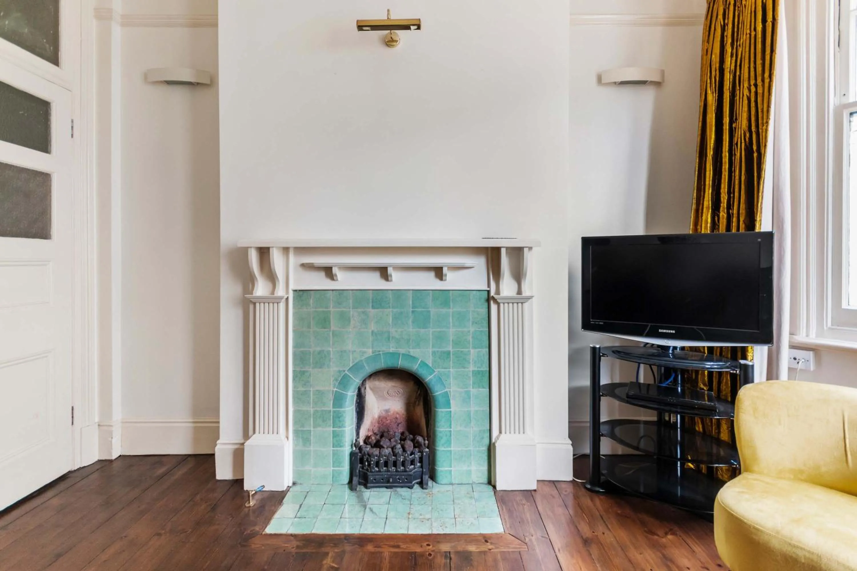 Spacious 1 bed Holborn Apartment