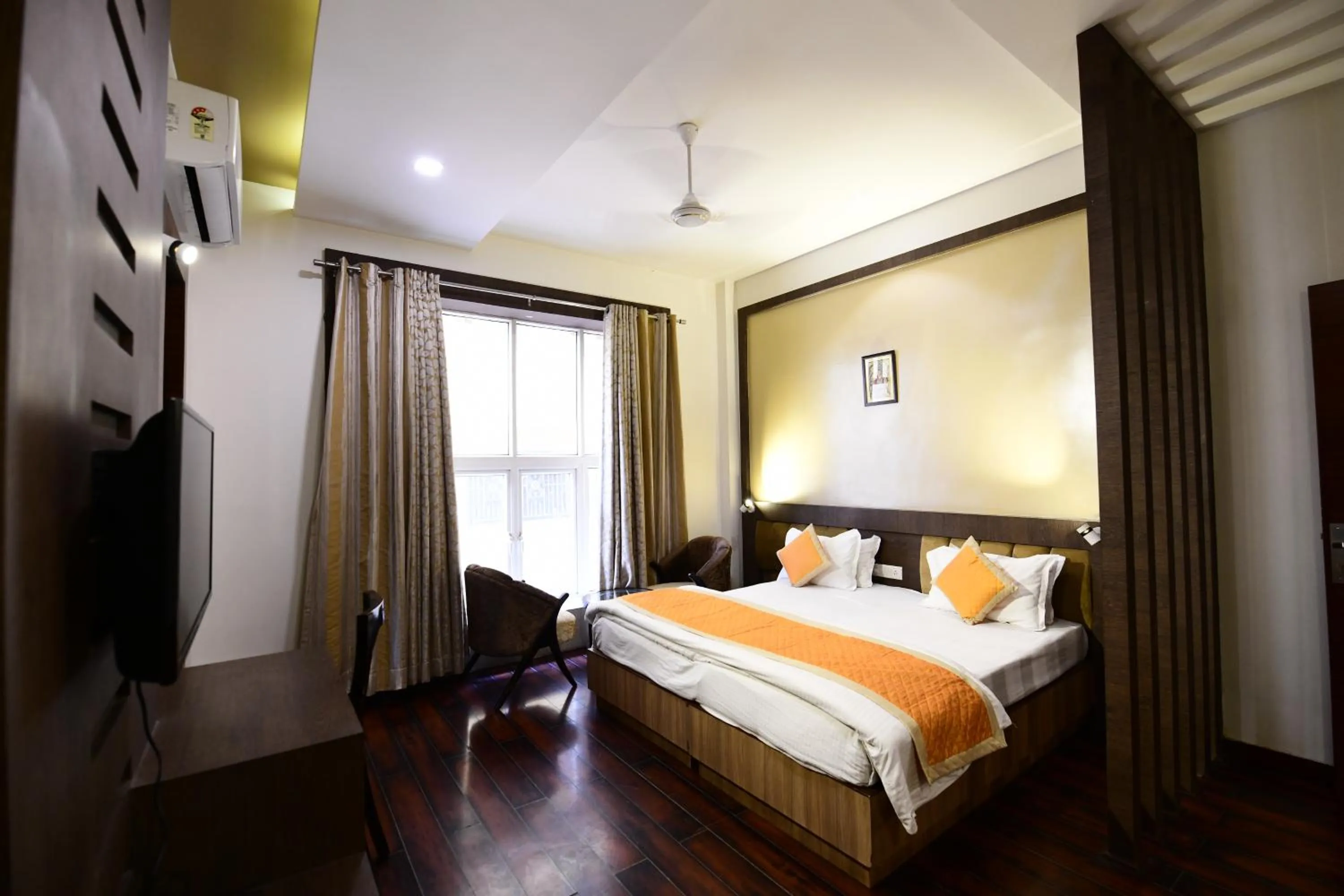 Bed in Hotel Jataka Inn