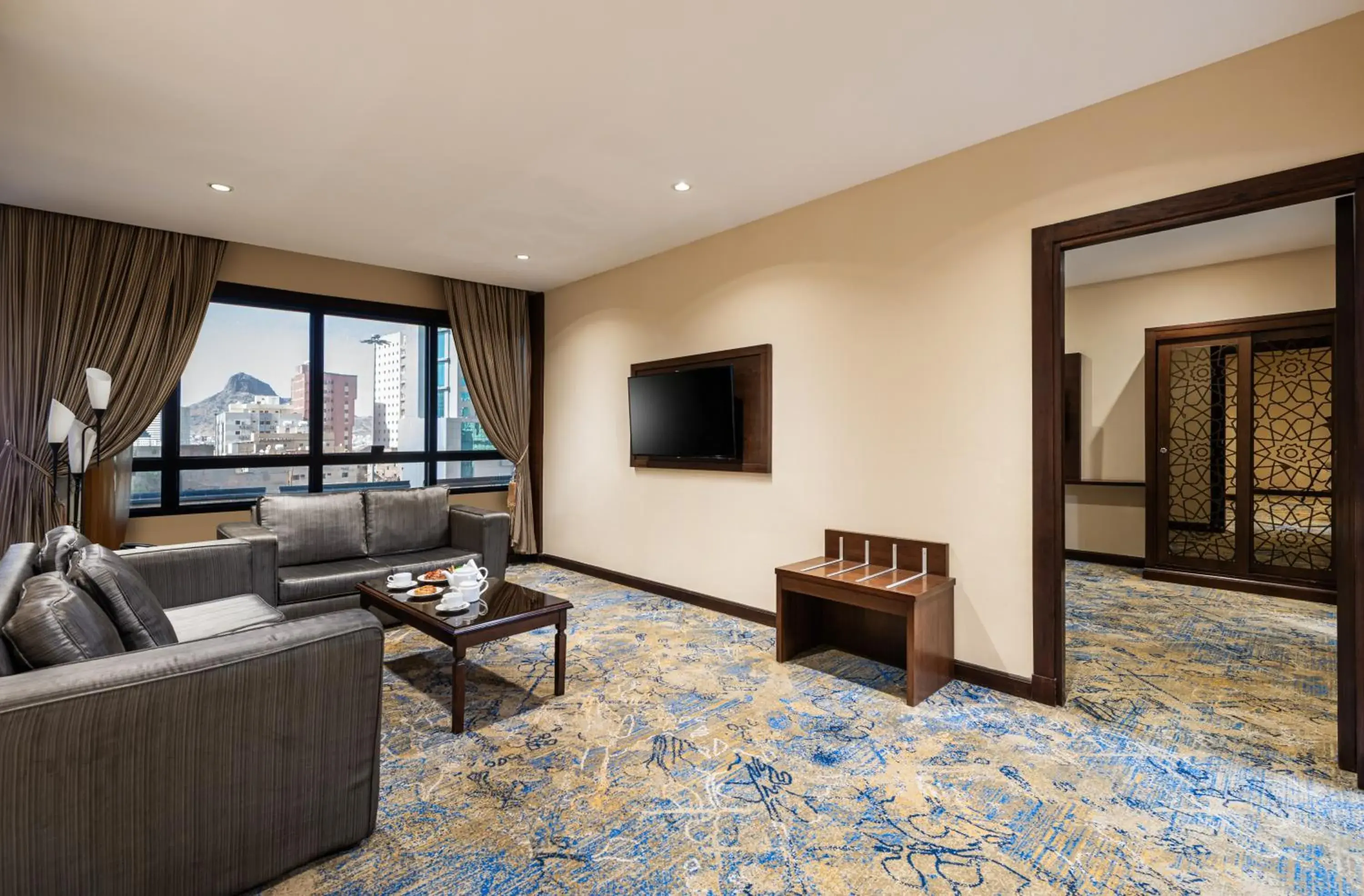 Living room in Razana Al Rawdha Hotel Living room in Razana Al Rawdha Hotel