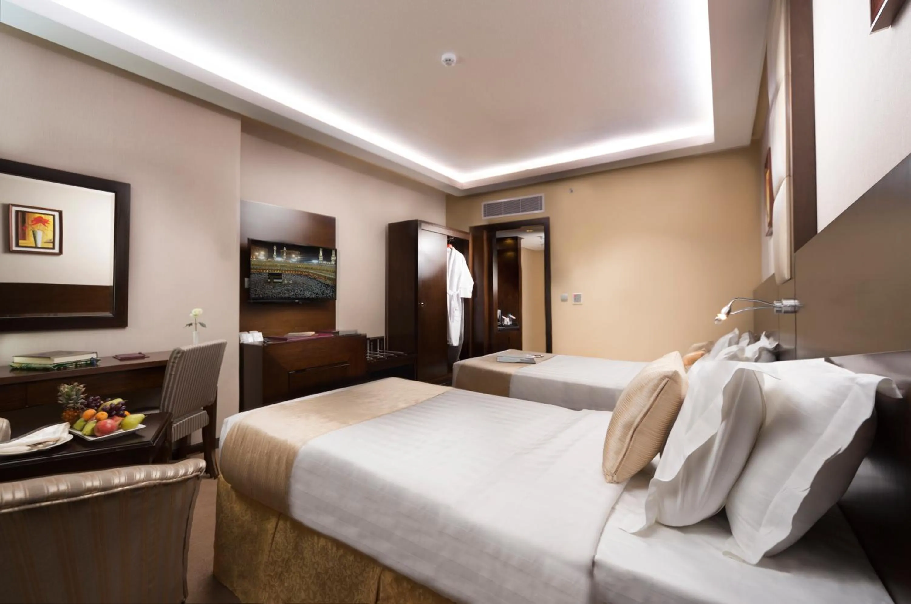 Bedroom, Bed in Razana Al Rawdha Hotel