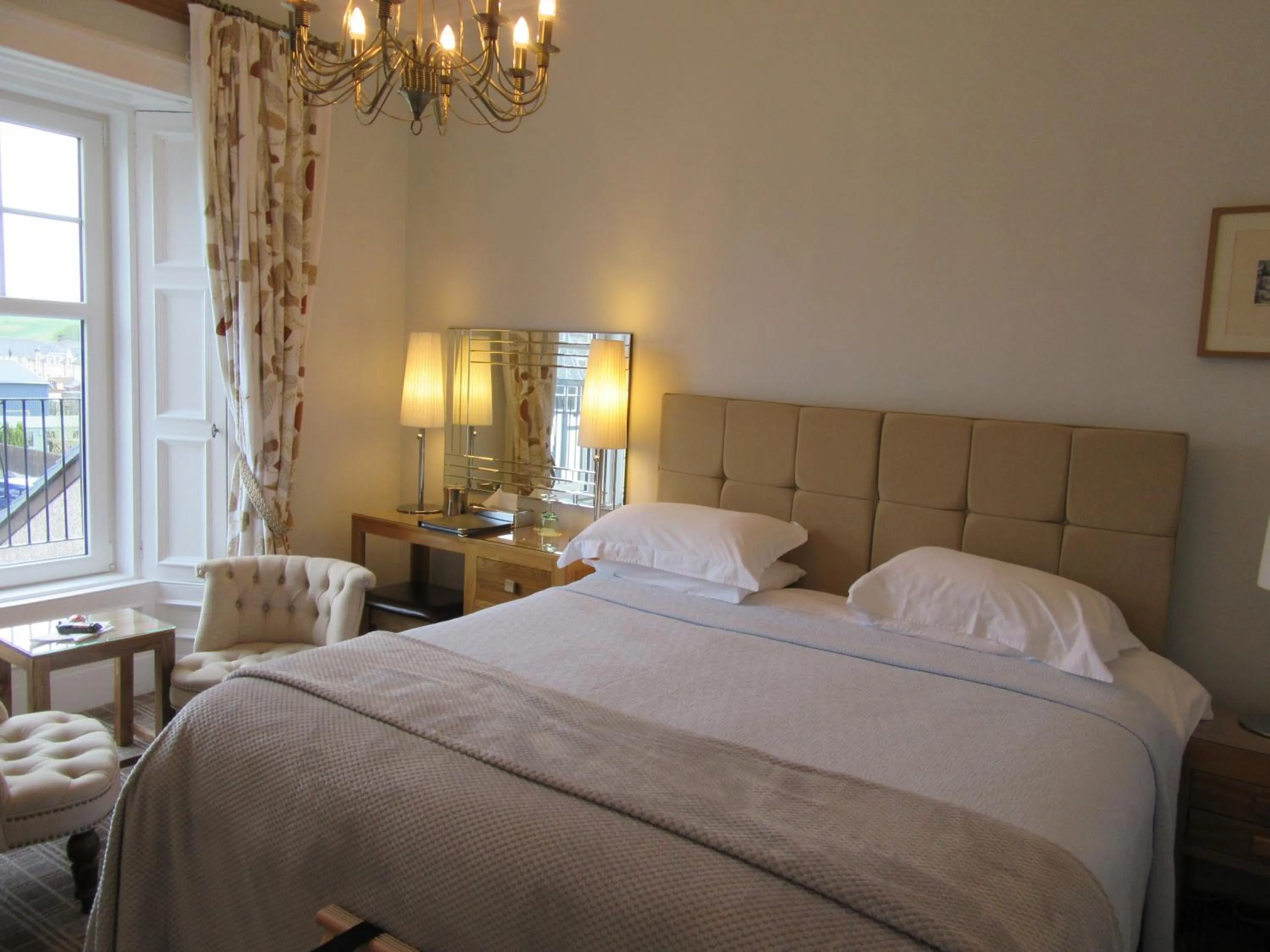 Bed in Middleton House Bed and Breakfast