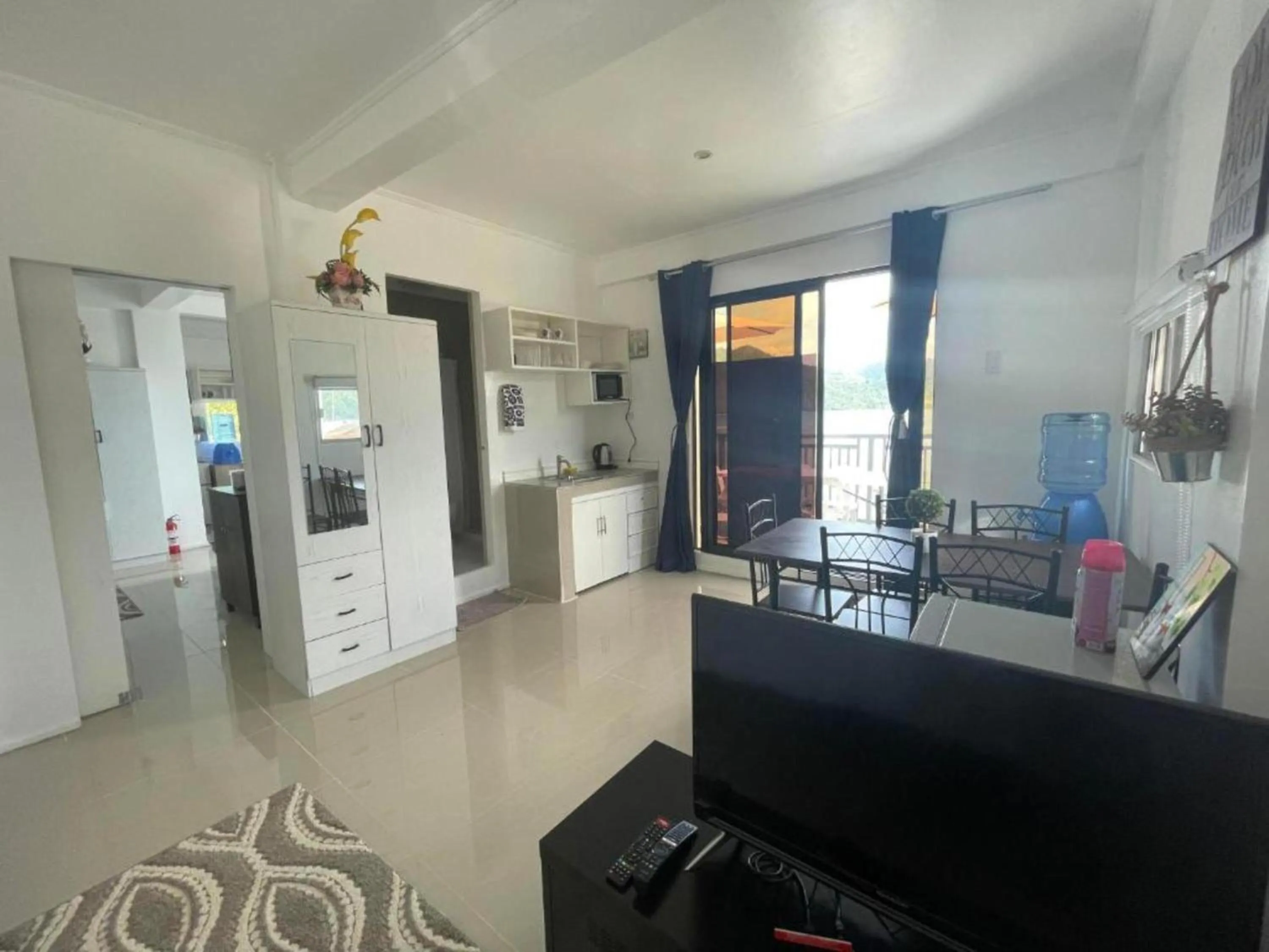 Kitchen or kitchenette in Lopez Beach Resort