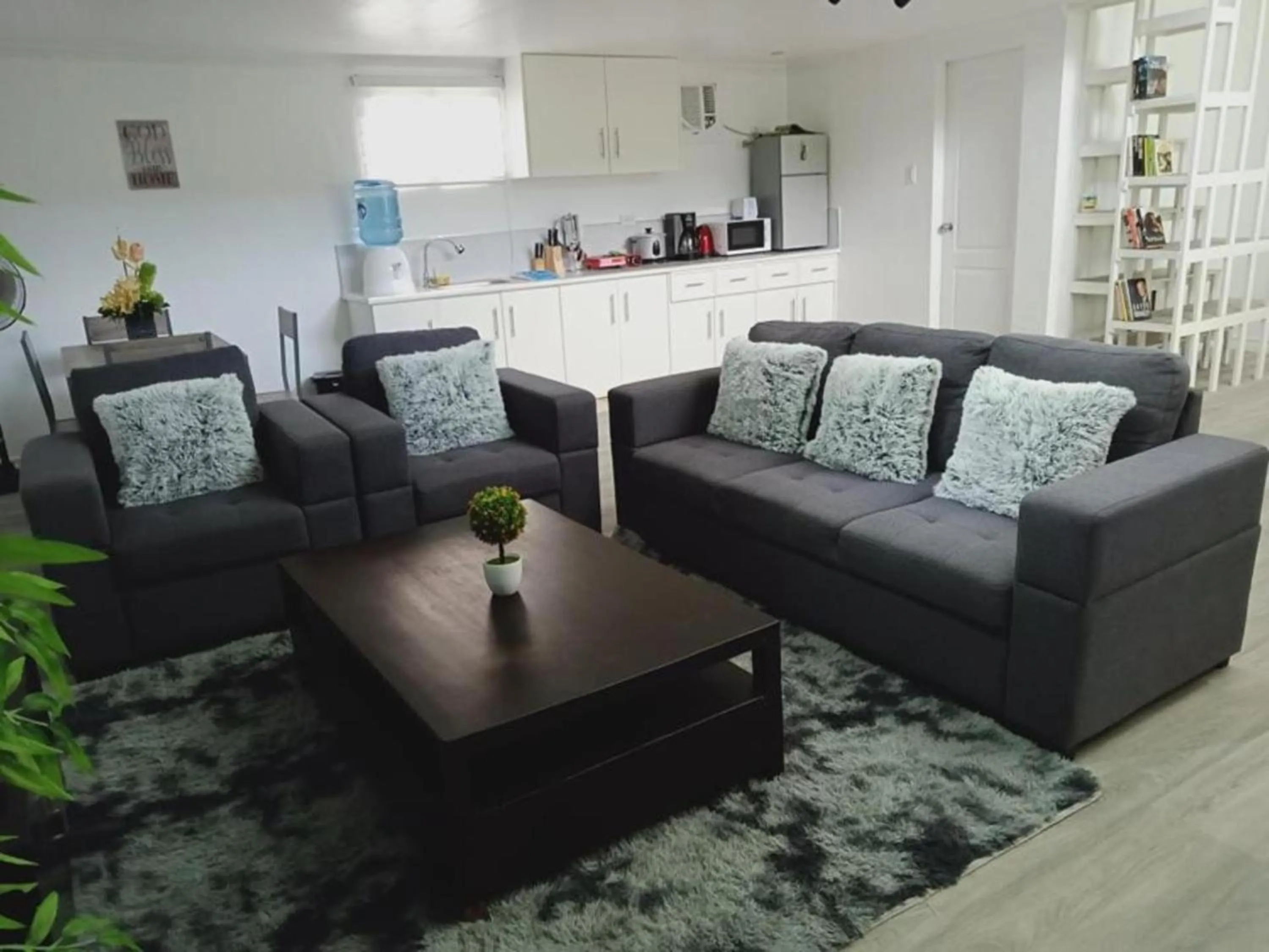 Living room in Lopez Beach Resort