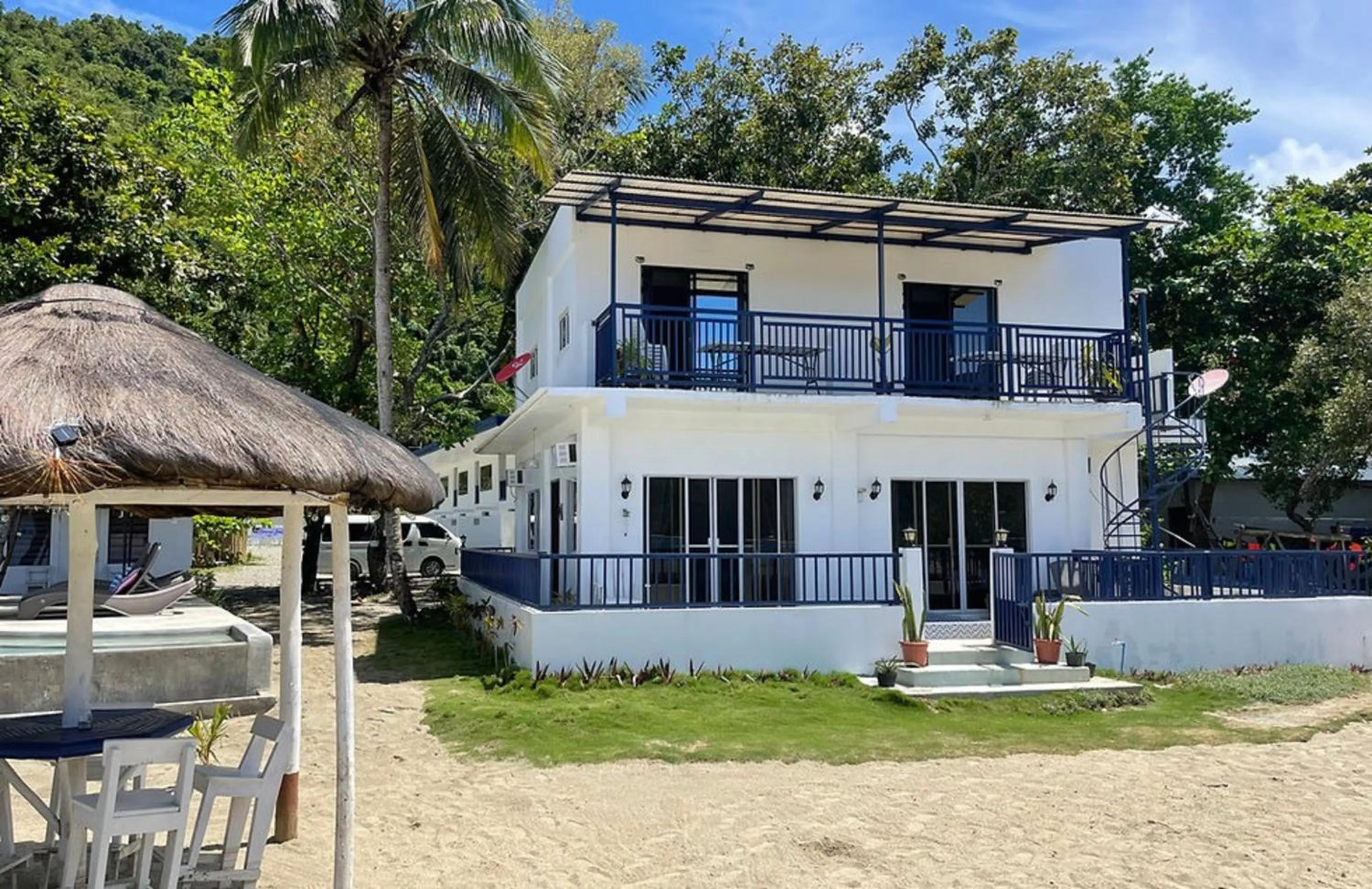 Property building in Lopez Beach Resort