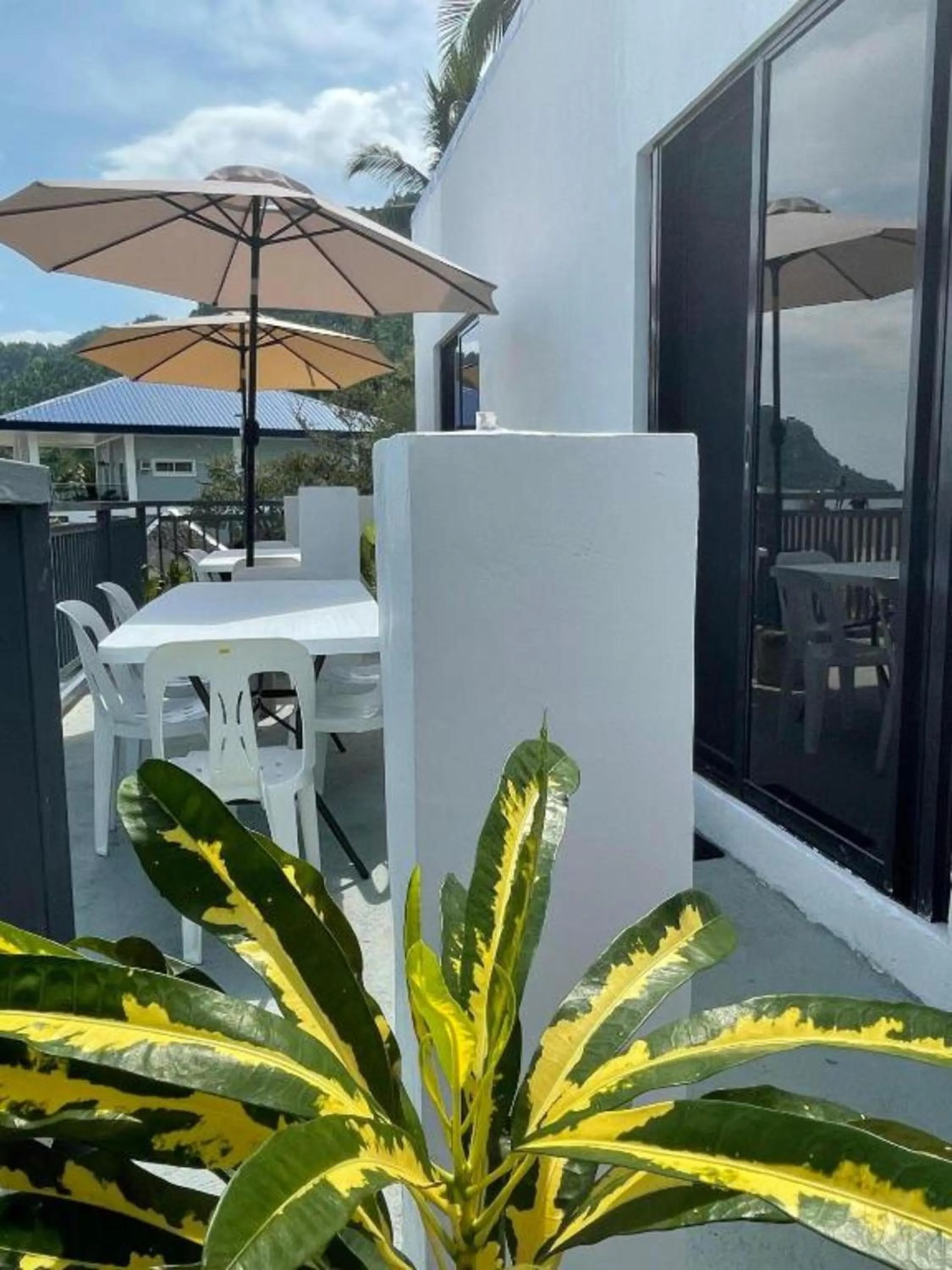 Balcony/Terrace in Lopez Beach Resort