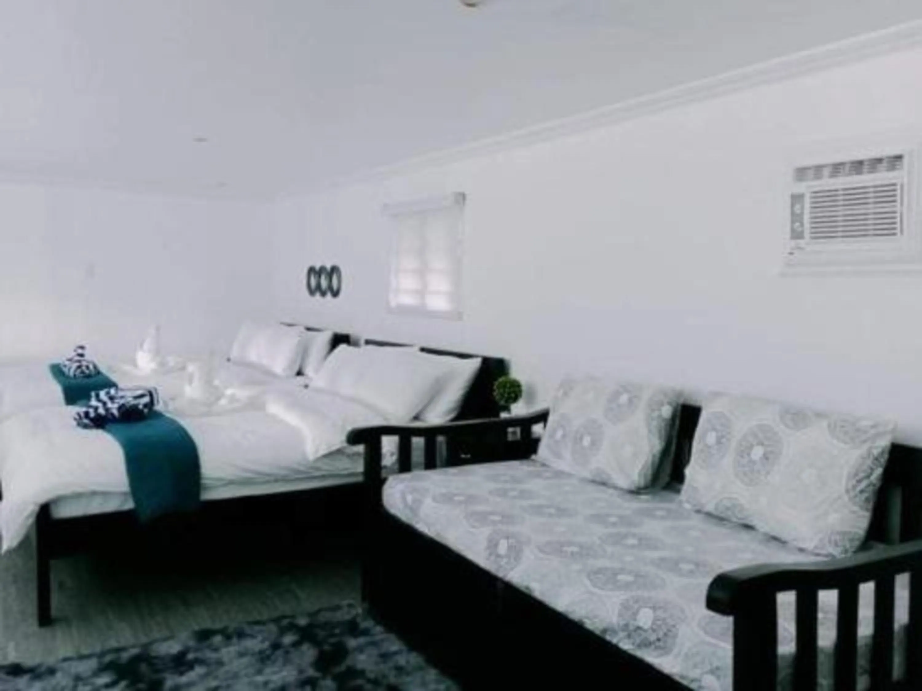 Bed in Lopez Beach Resort