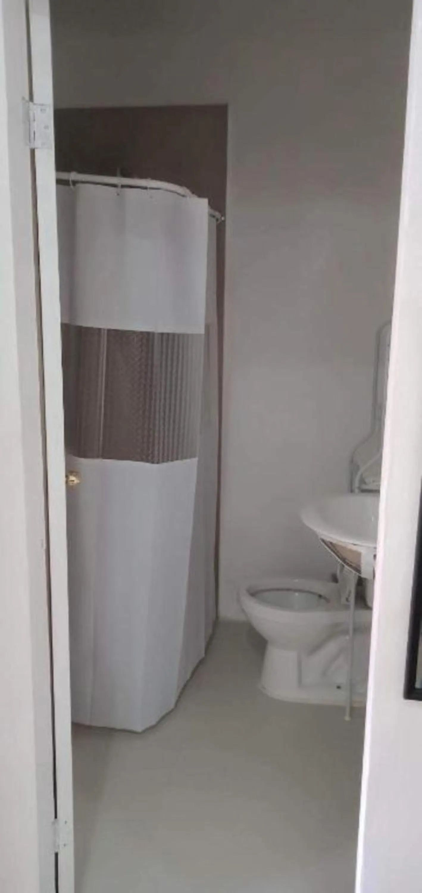 Bathroom in Lopez Beach Resort