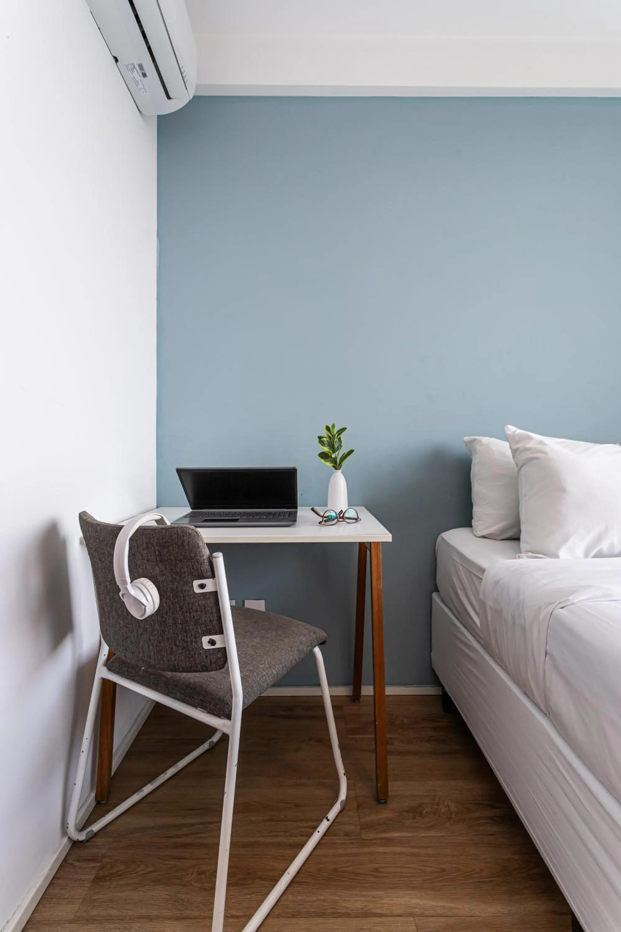 Bed in Setin Downtown Praca da Sé by Viva - Prédio completo com piscina perto de estação de metrô no Centro de São Paulo