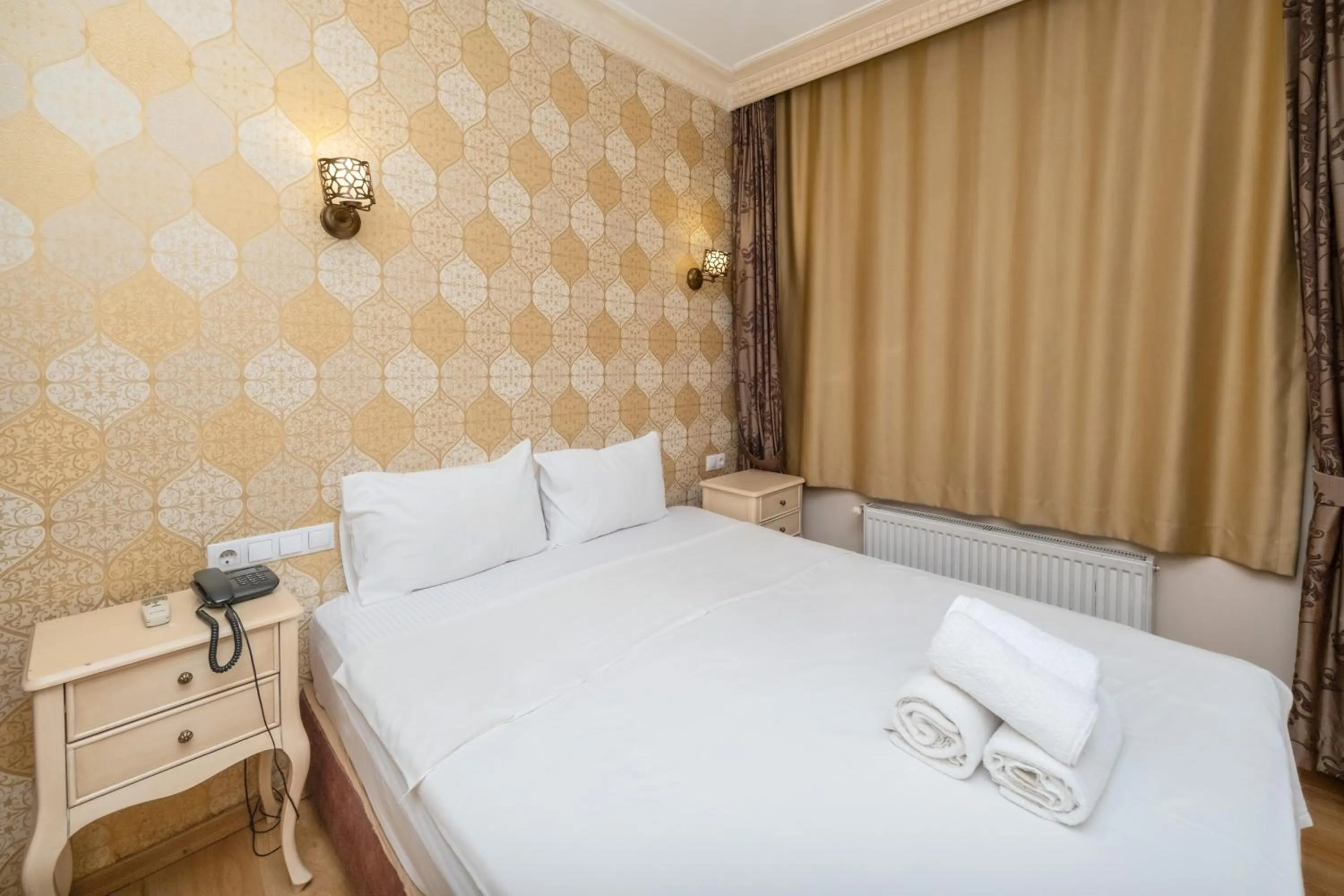 Bed in Felicity Hotel İstanbul