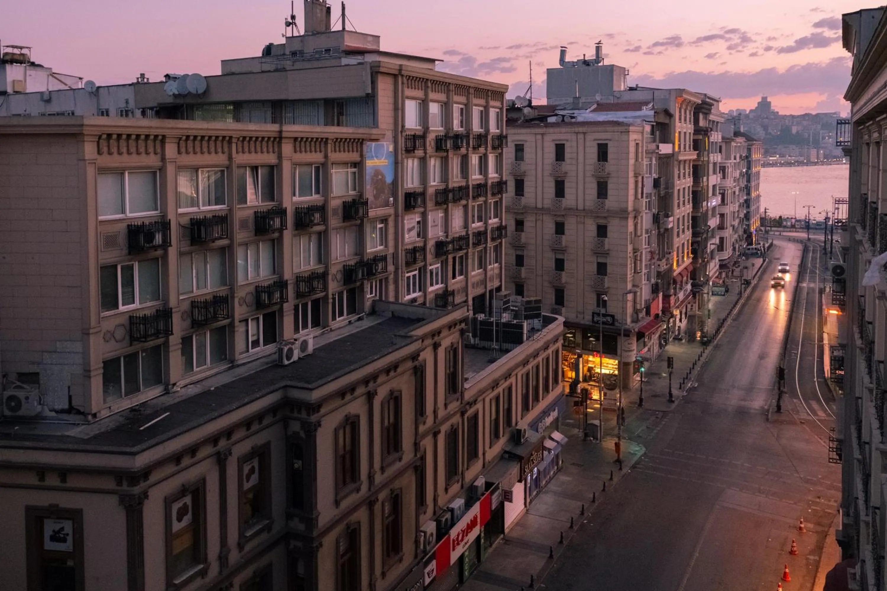 Area and facilities in Felicity Hotel İstanbul