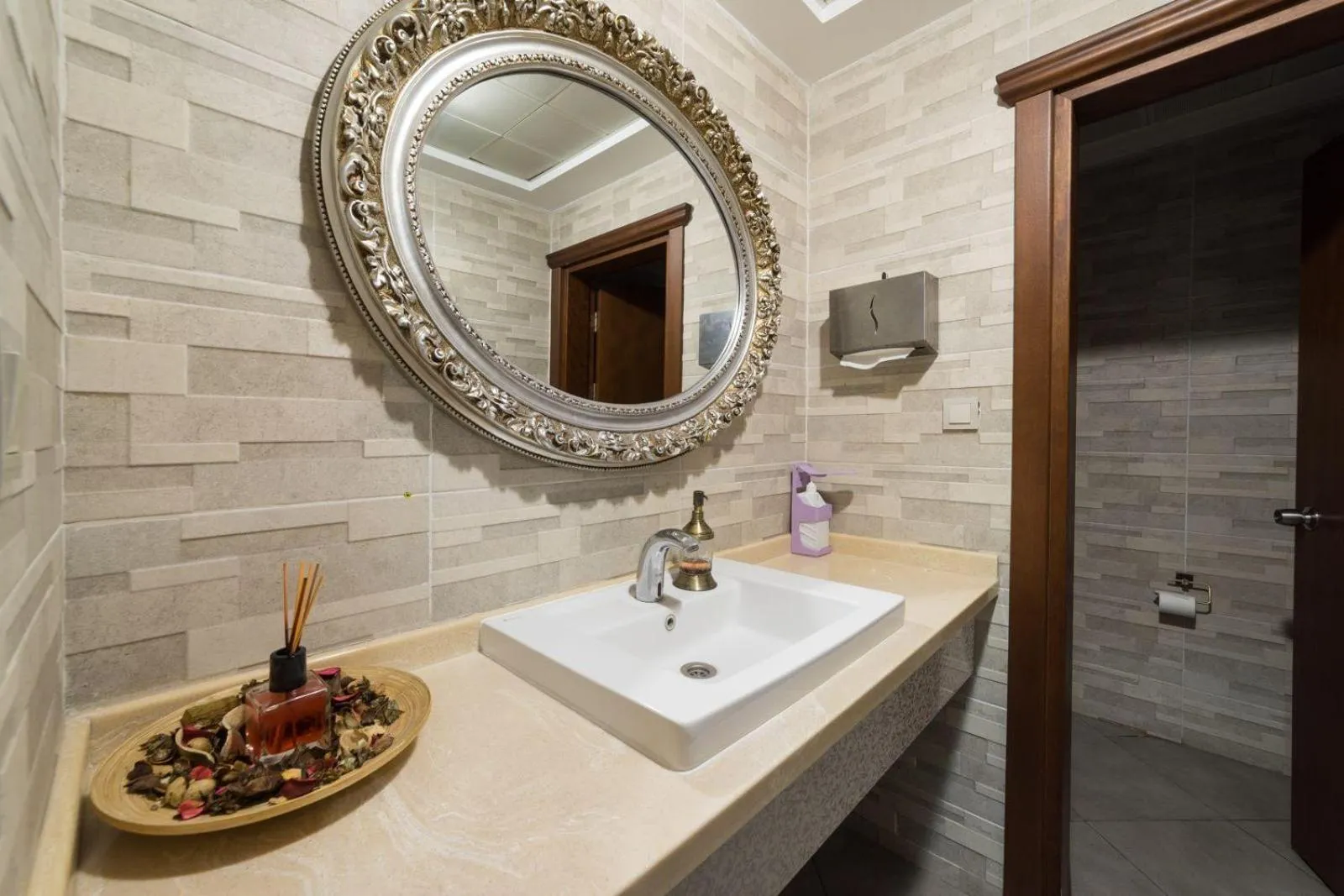 Bathroom in Felicity Hotel İstanbul