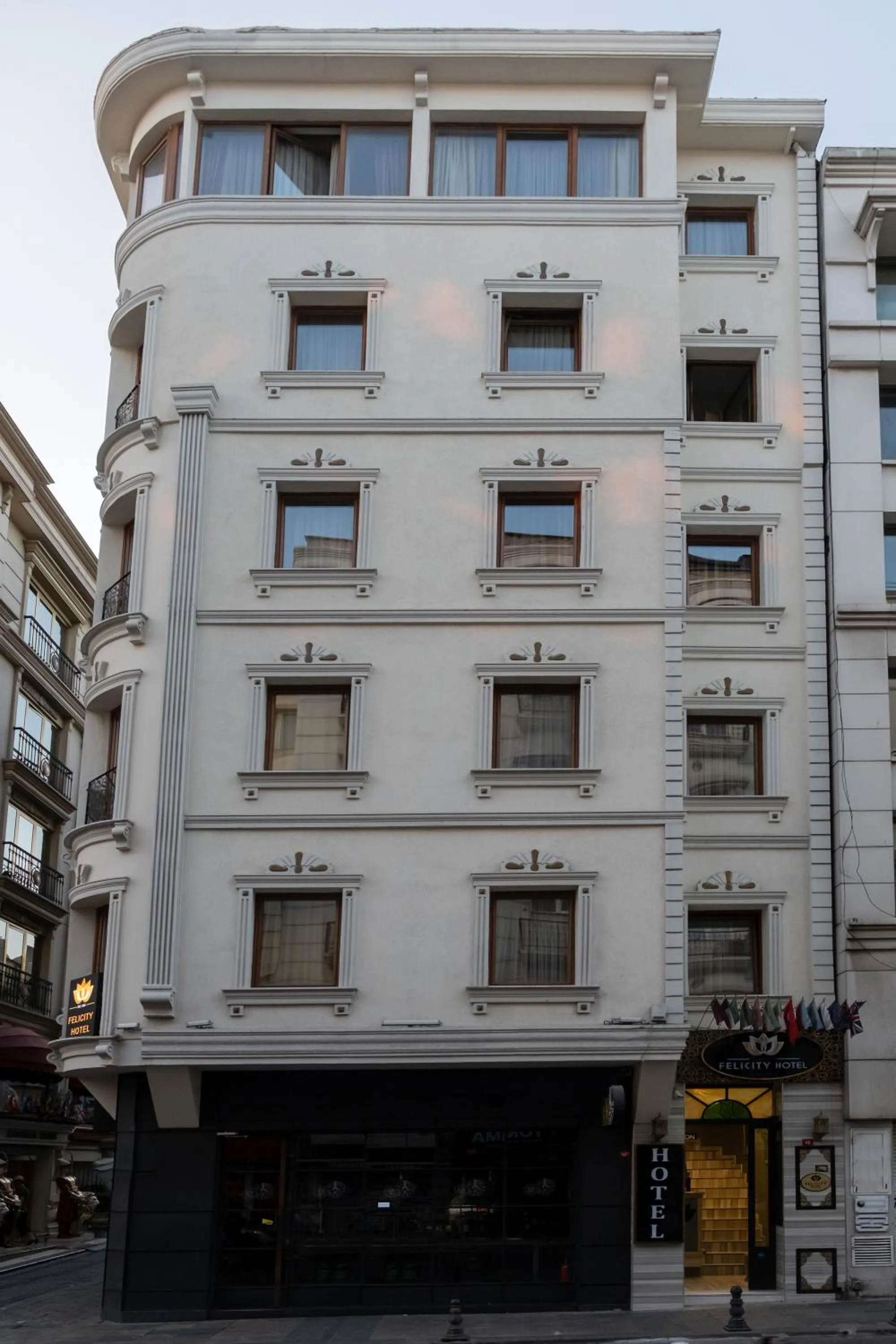 Property building in Felicity Hotel İstanbul