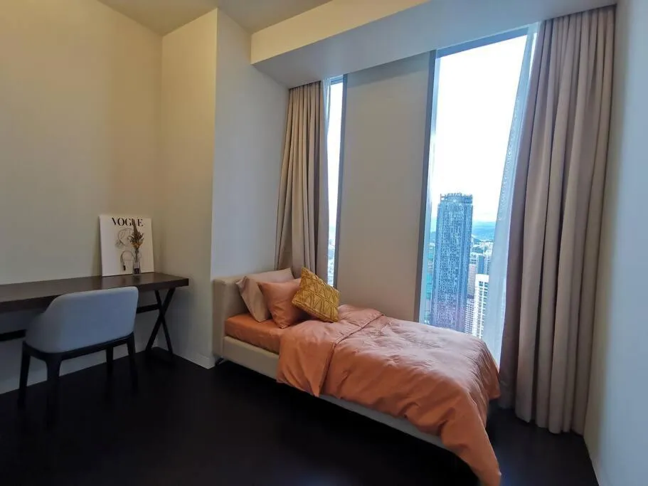 Tropicana The Residences KLCC by Rverse Suite