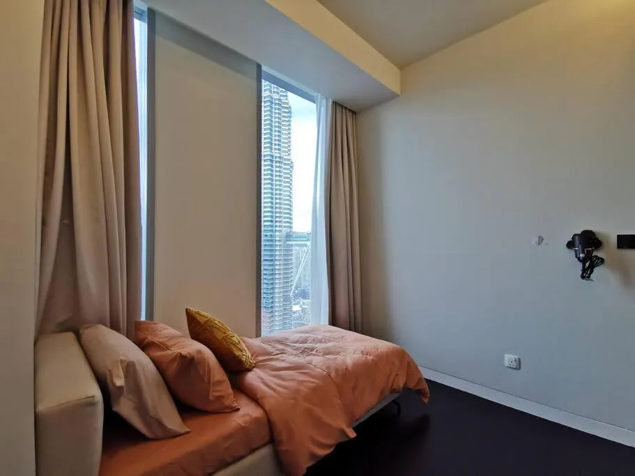 Tropicana The Residences KLCC by Rverse Suite