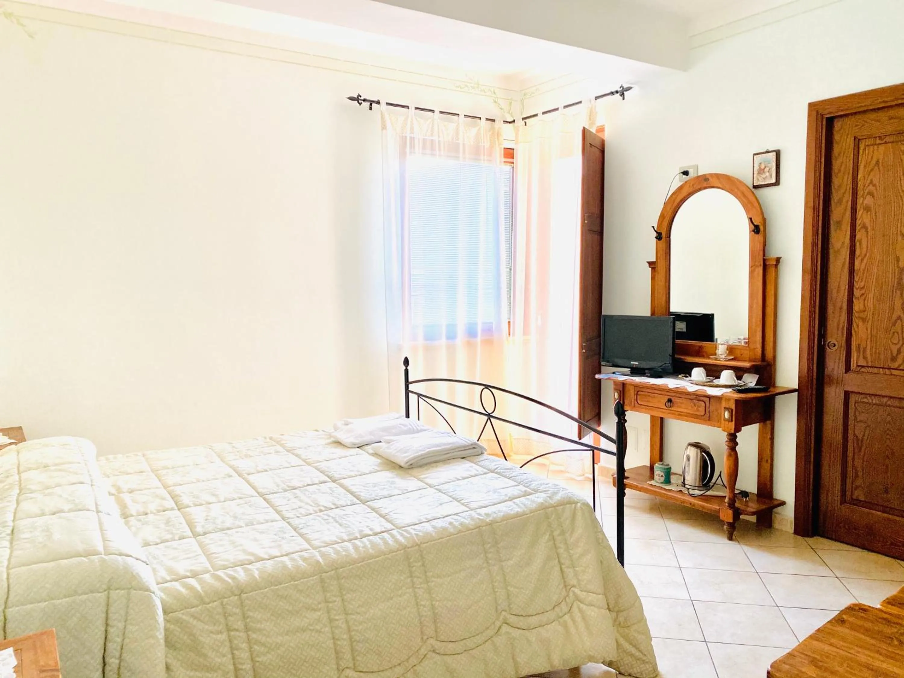 TV and multimedia, Bed in Il ritrovo delle Volpi