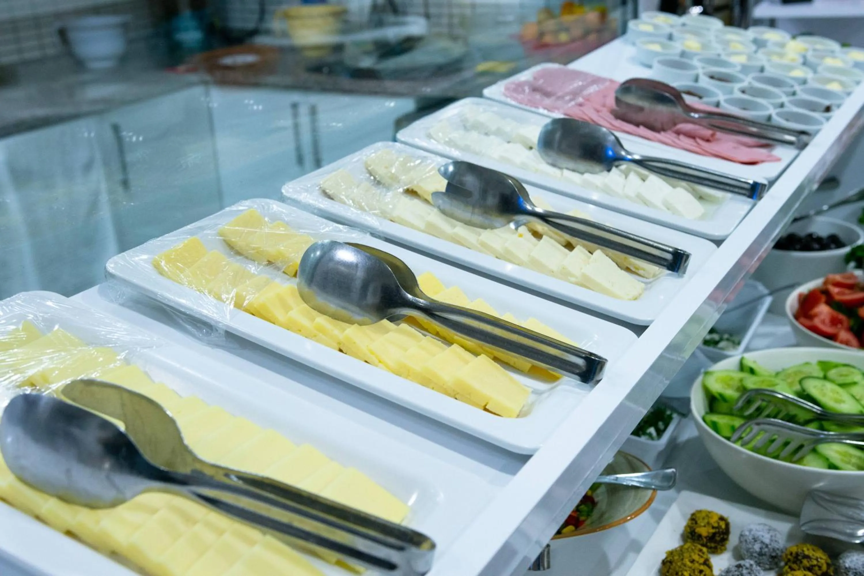 Buffet breakfast in Infinity City Hotel