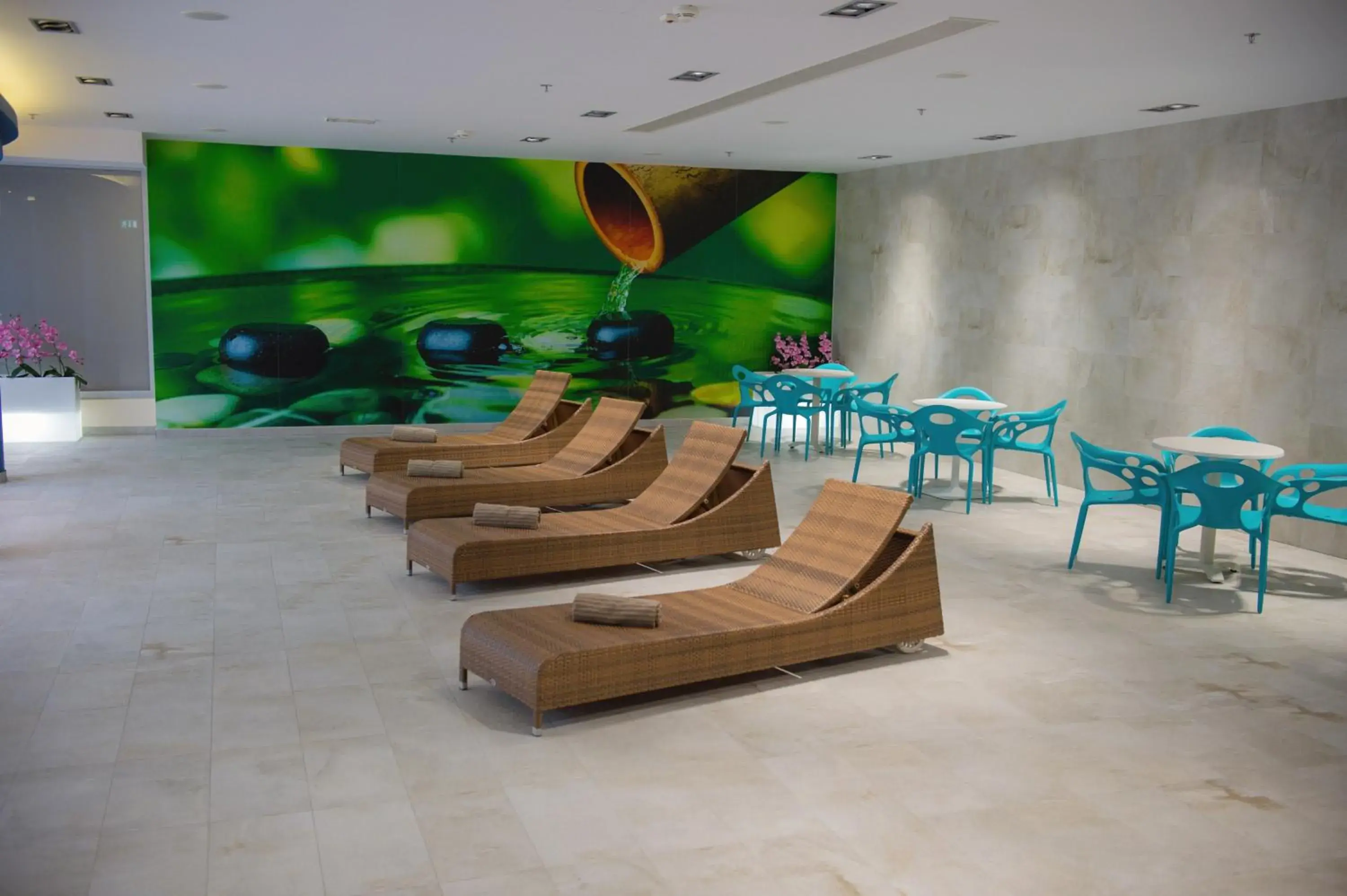 Swimming pool in Hotel Mepas Swimming pool in Hotel Mepas