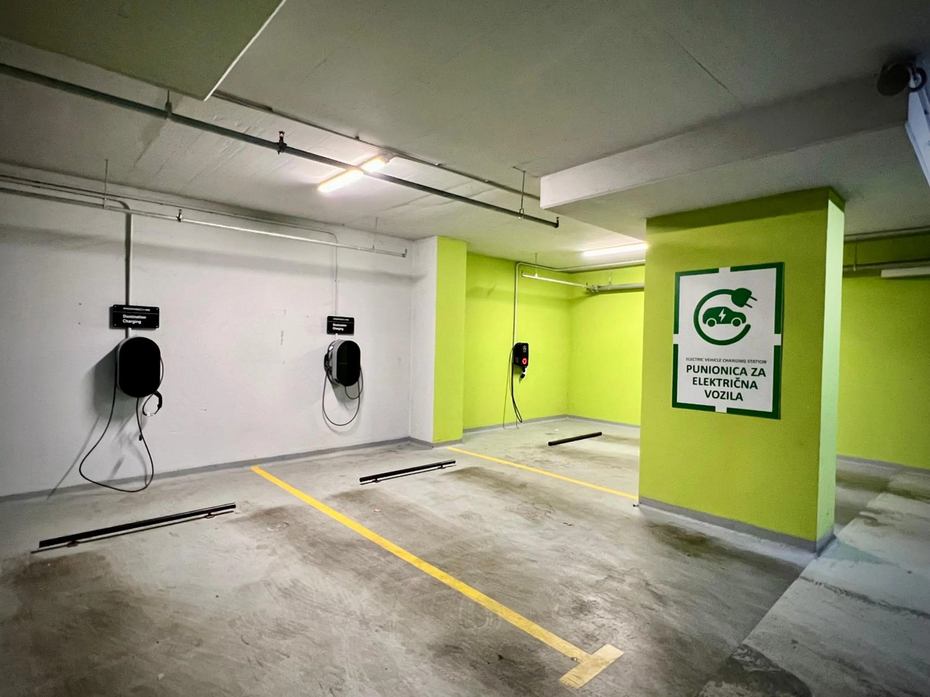 Property building in Hotel Mepas