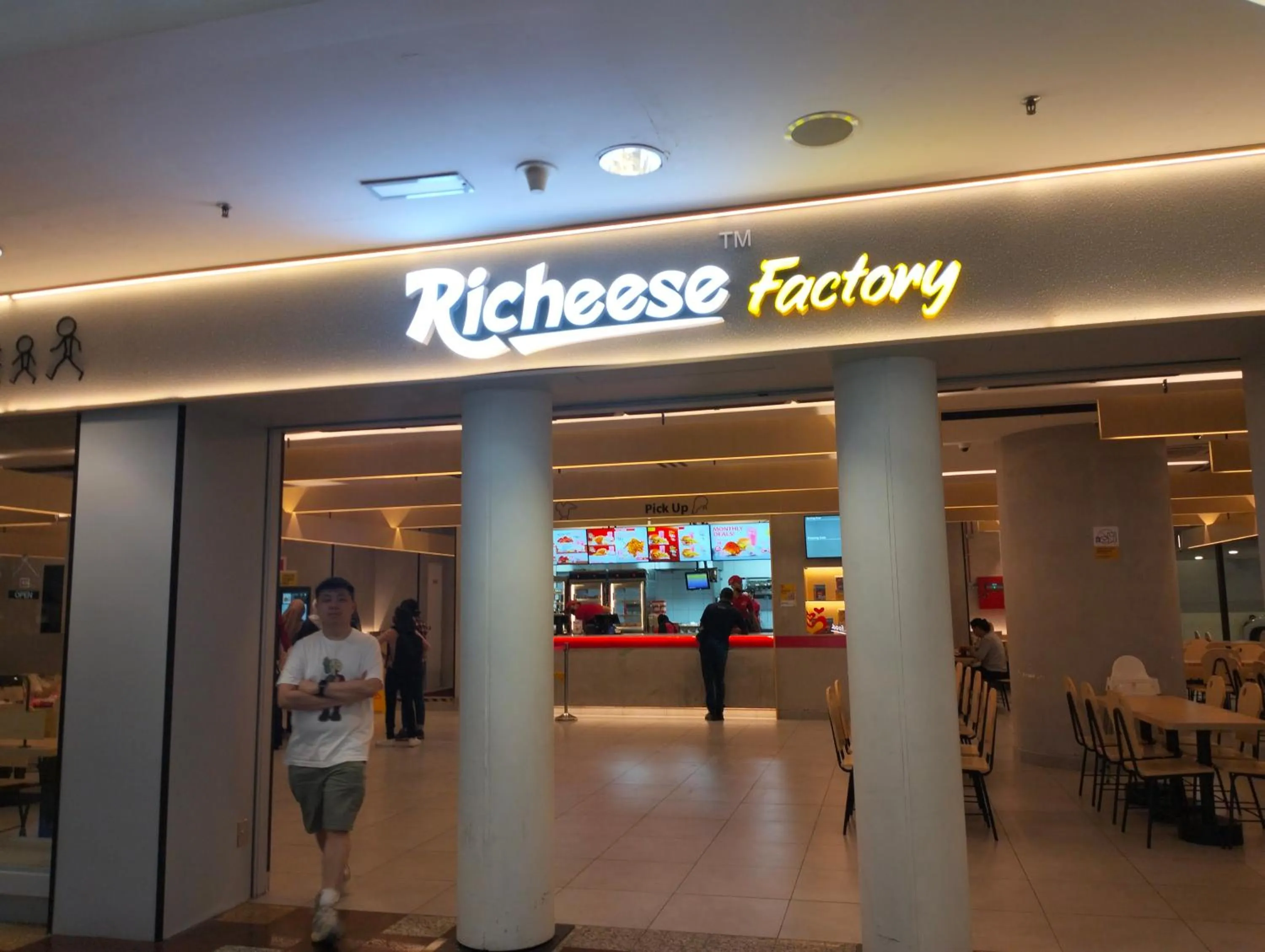 Food in Times Square Kuala Lumpur By Service Suite