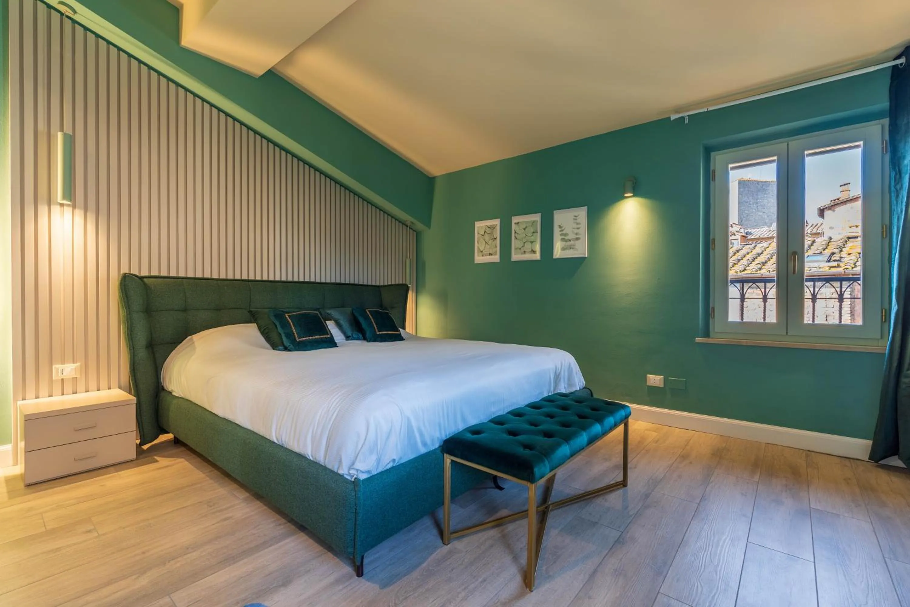 Bed in Blossoms of Siena, Adults Only